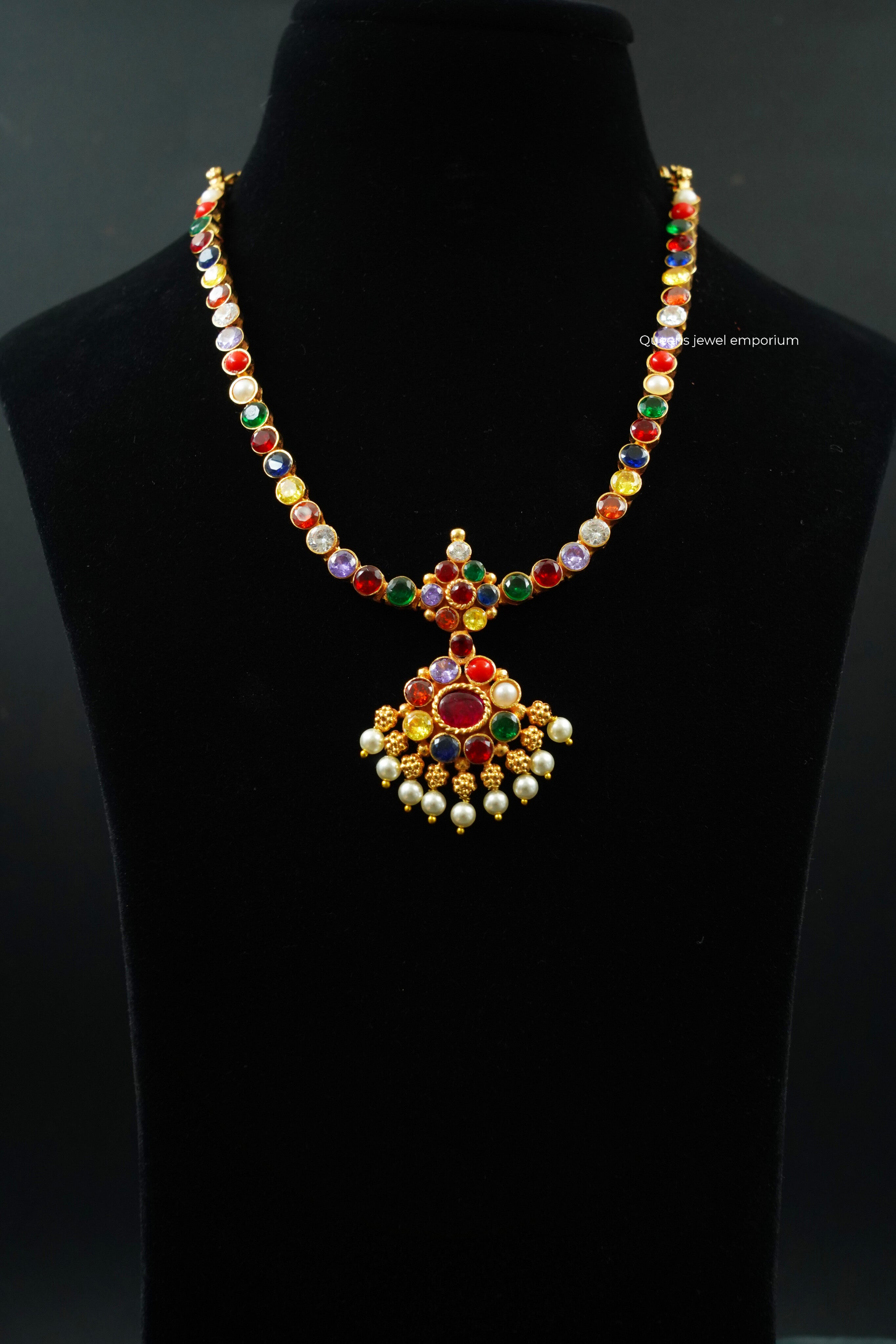 Padmini Navratna adigai