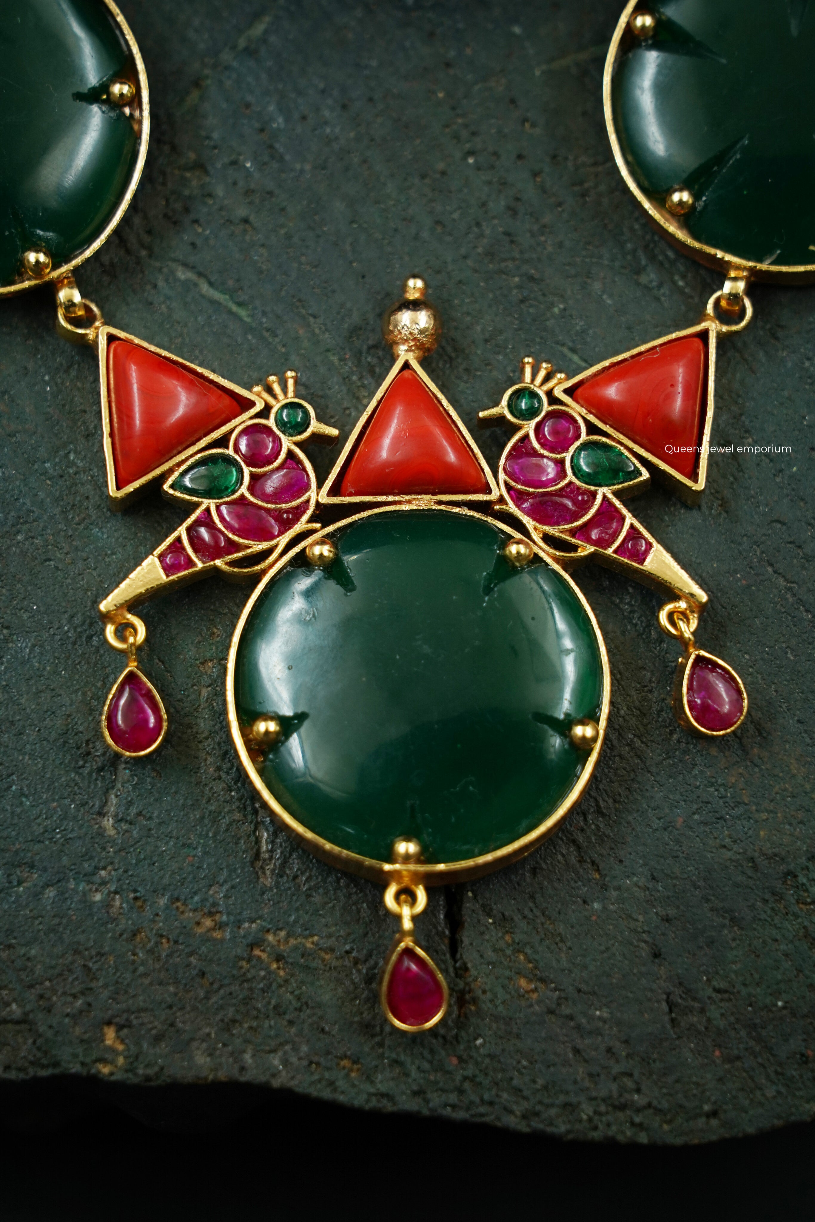 Haritha Kamala Floral Necklace