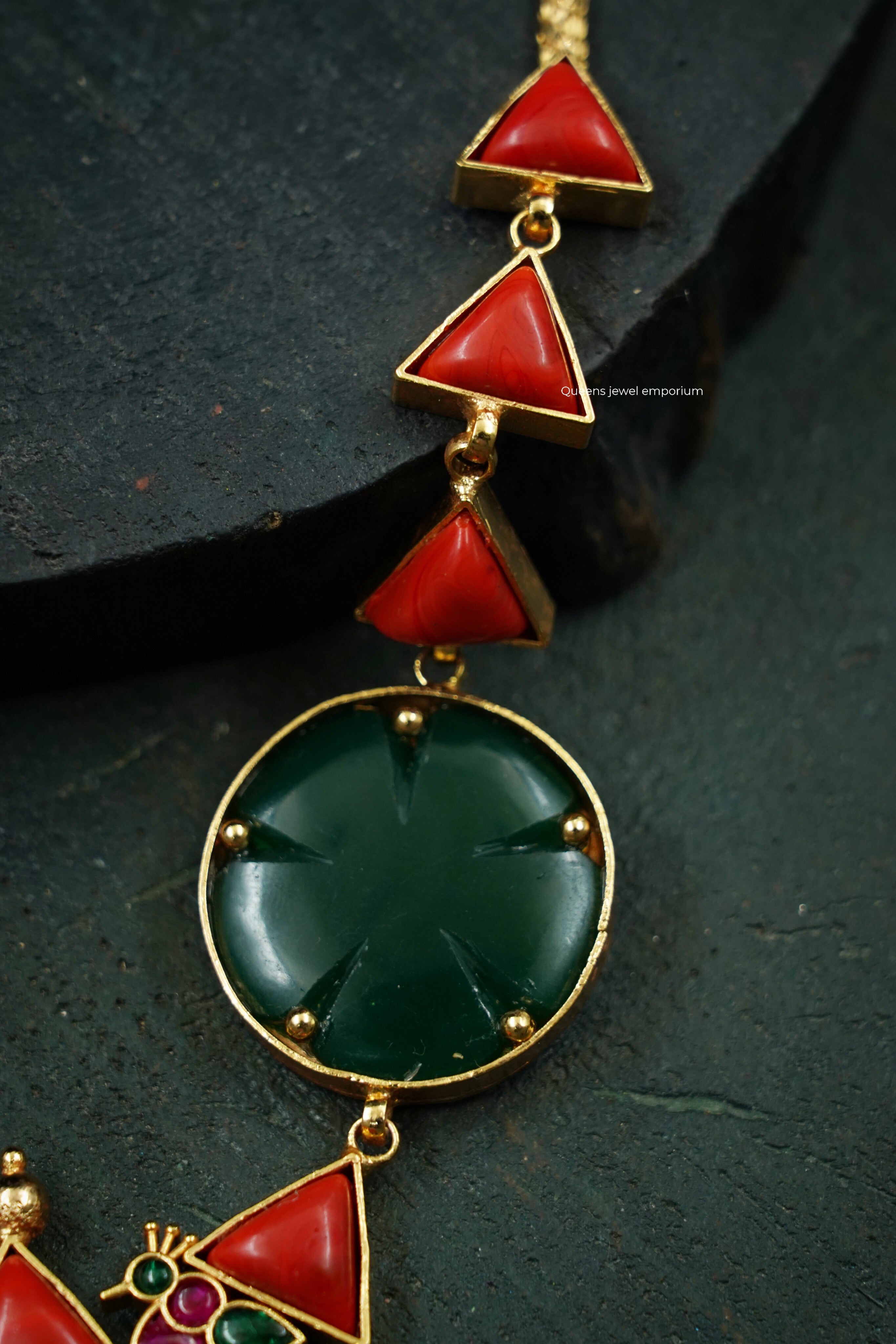 Haritha Kamala Floral Necklace