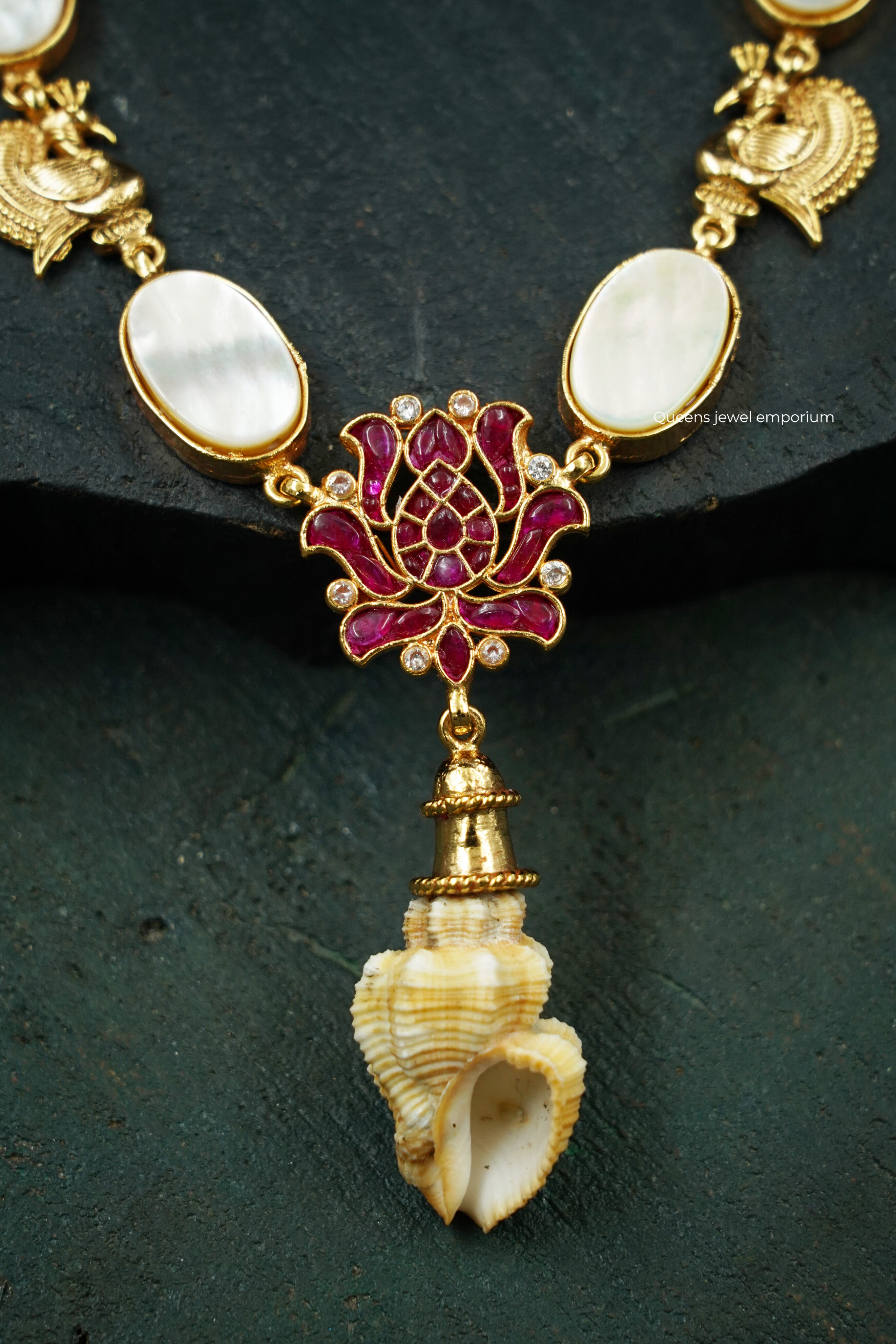 Samundra Dhaara Necklace