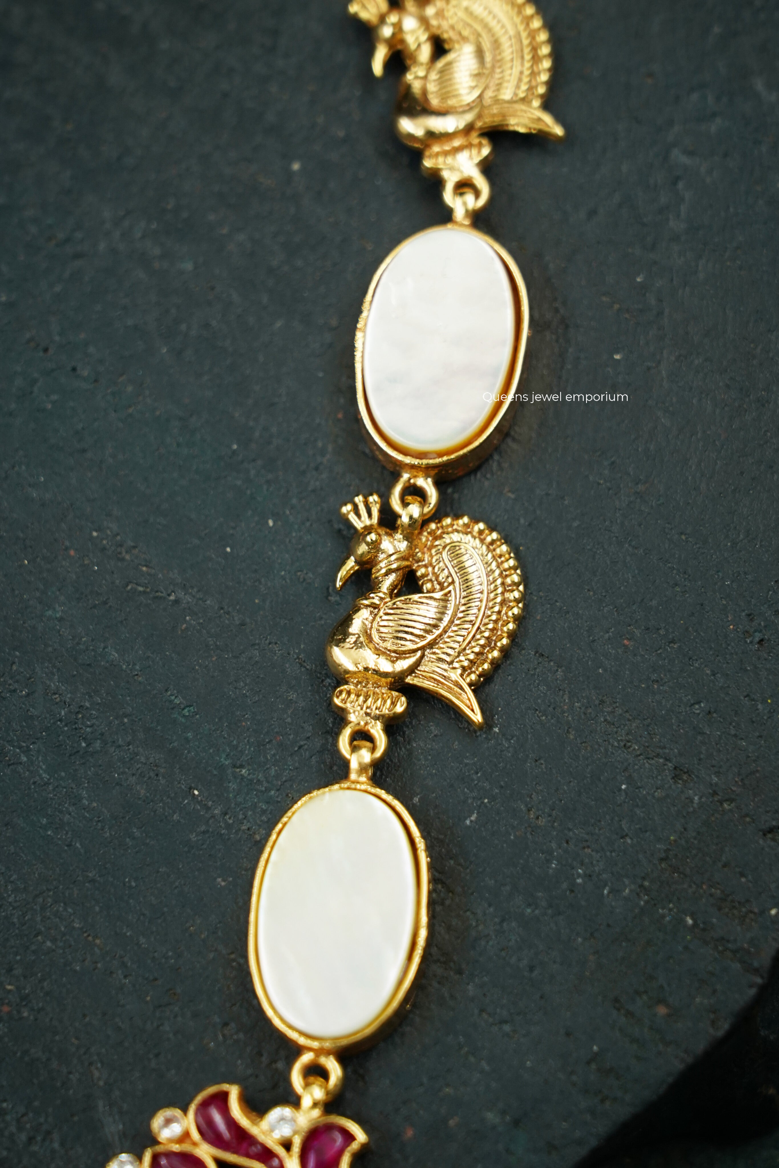 Samundra Dhaara Necklace