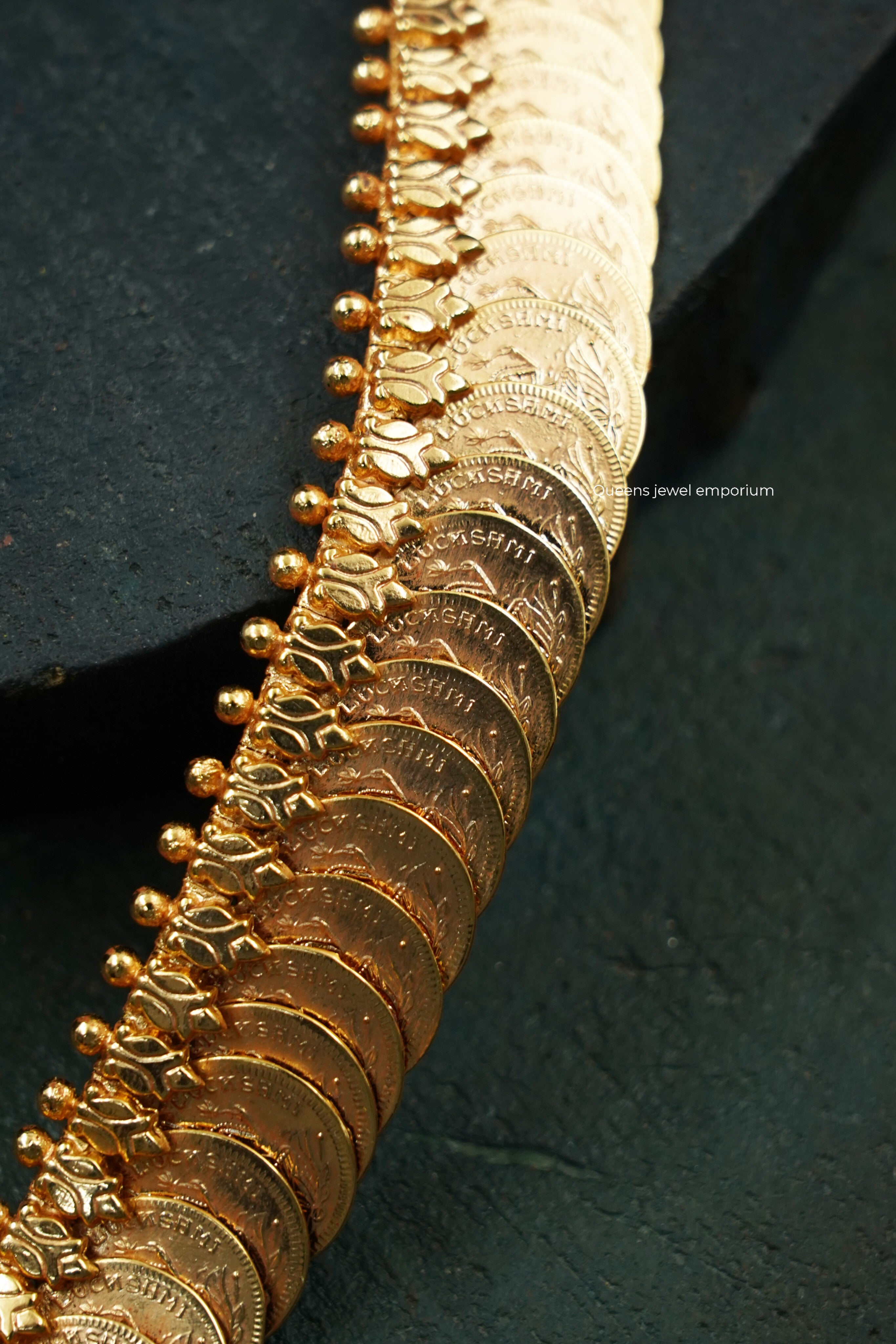 Gandaberunda Kasu Haram