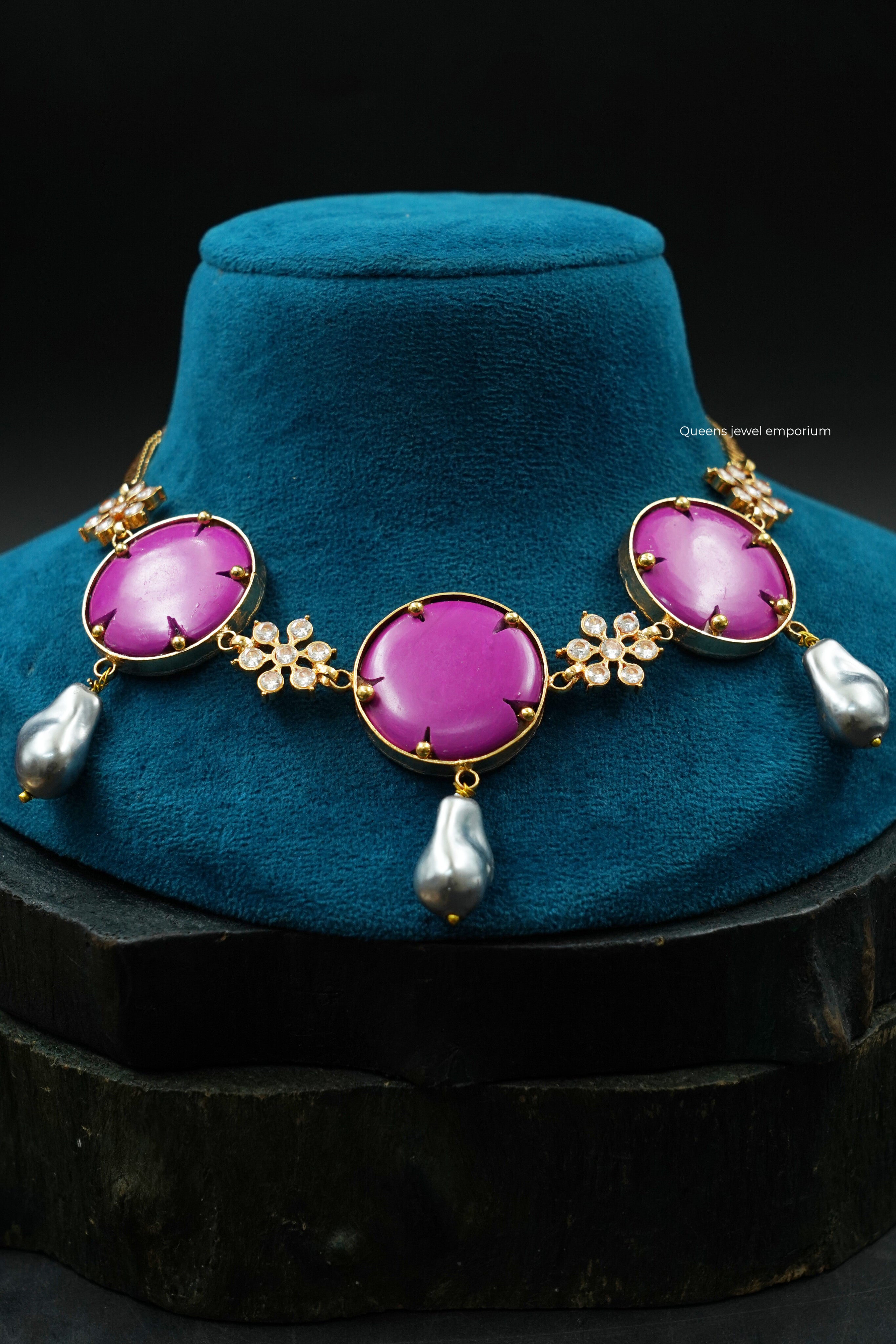 Kamala Valli Floral Necklace