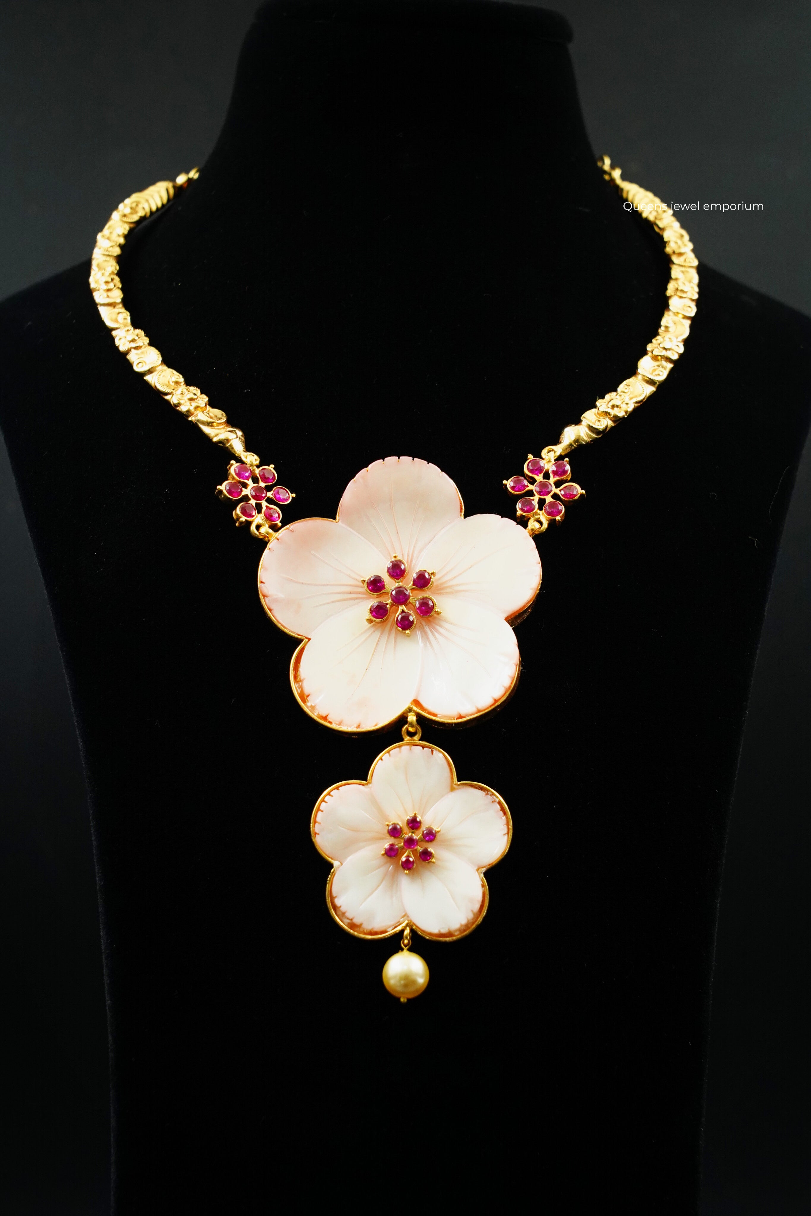 Moti Pushpa Floral Necklace
