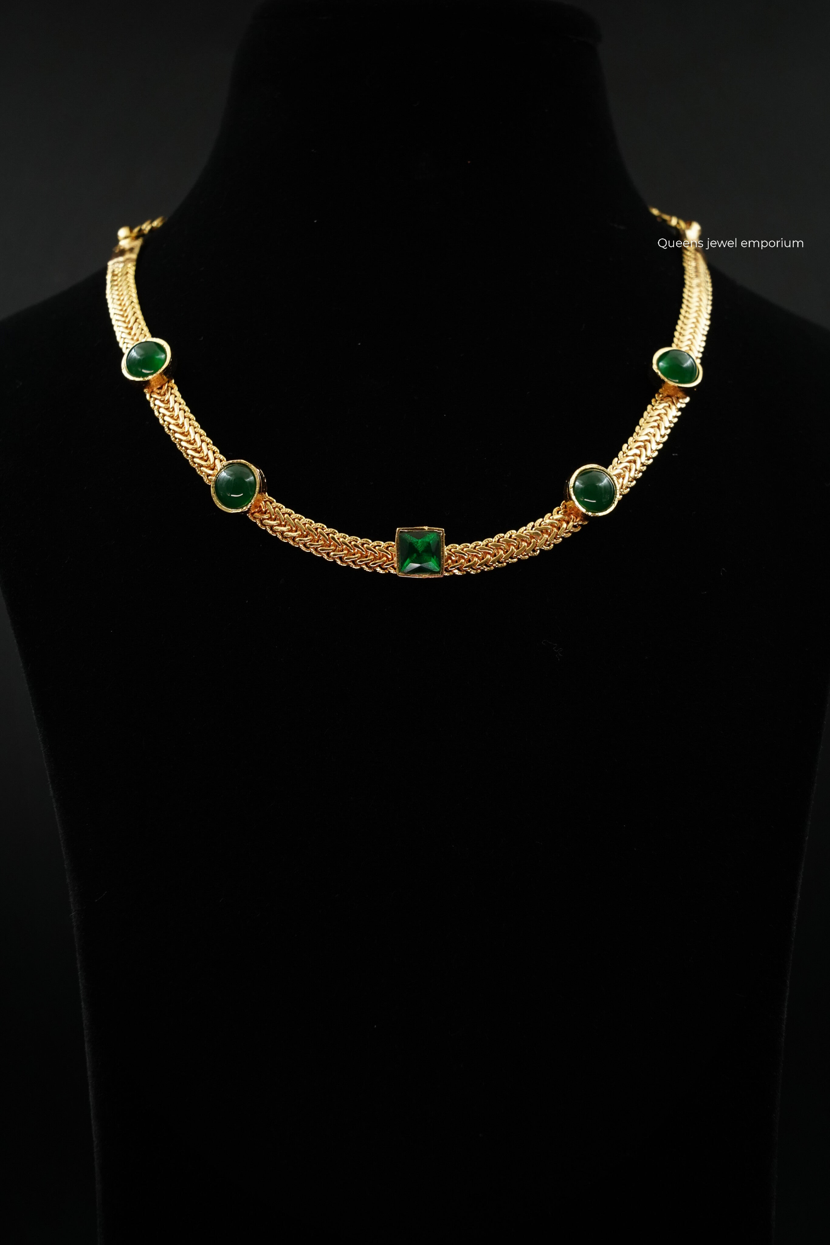 Srivika Kemp Necklace