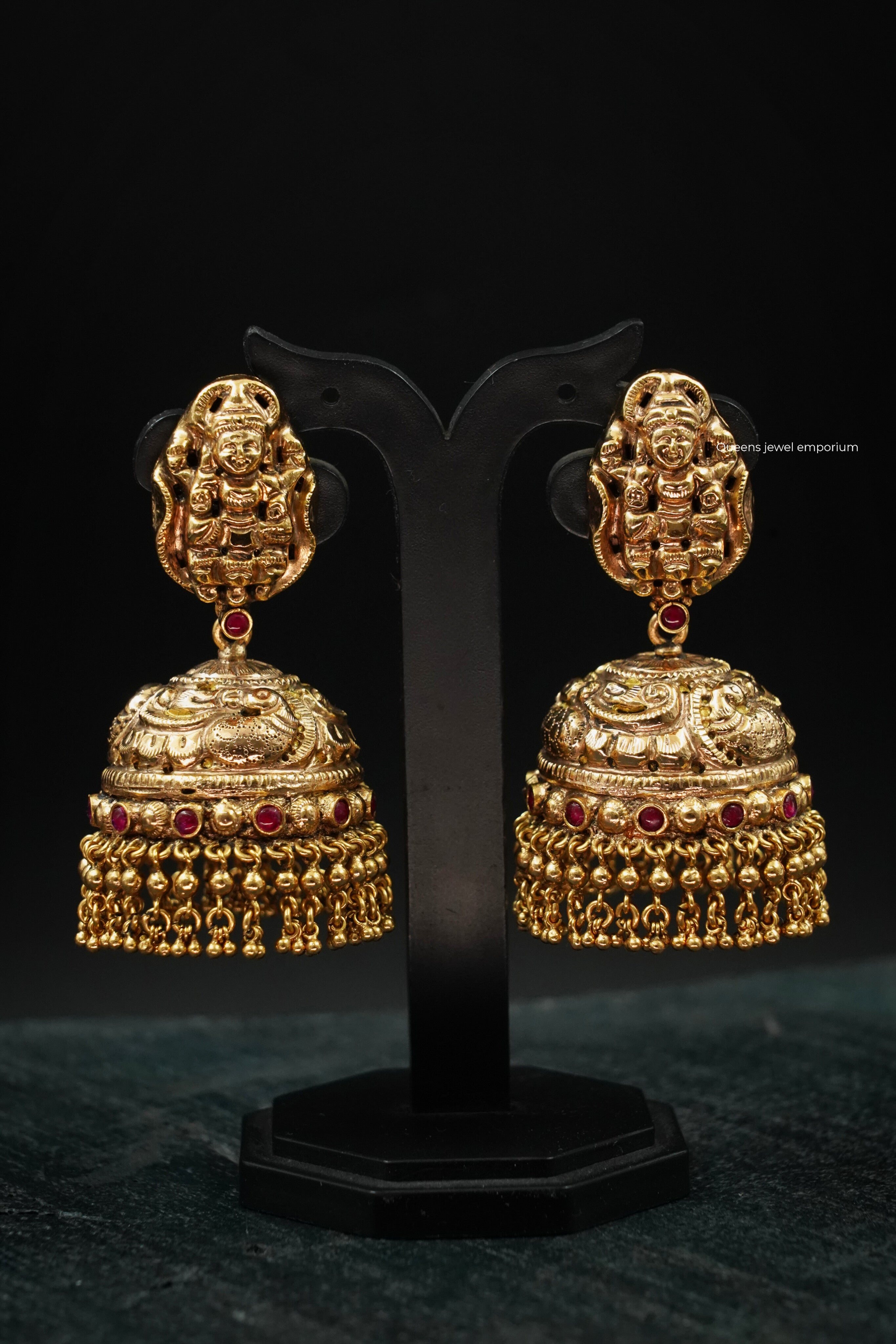 Lakshmi Nagas Jhumka