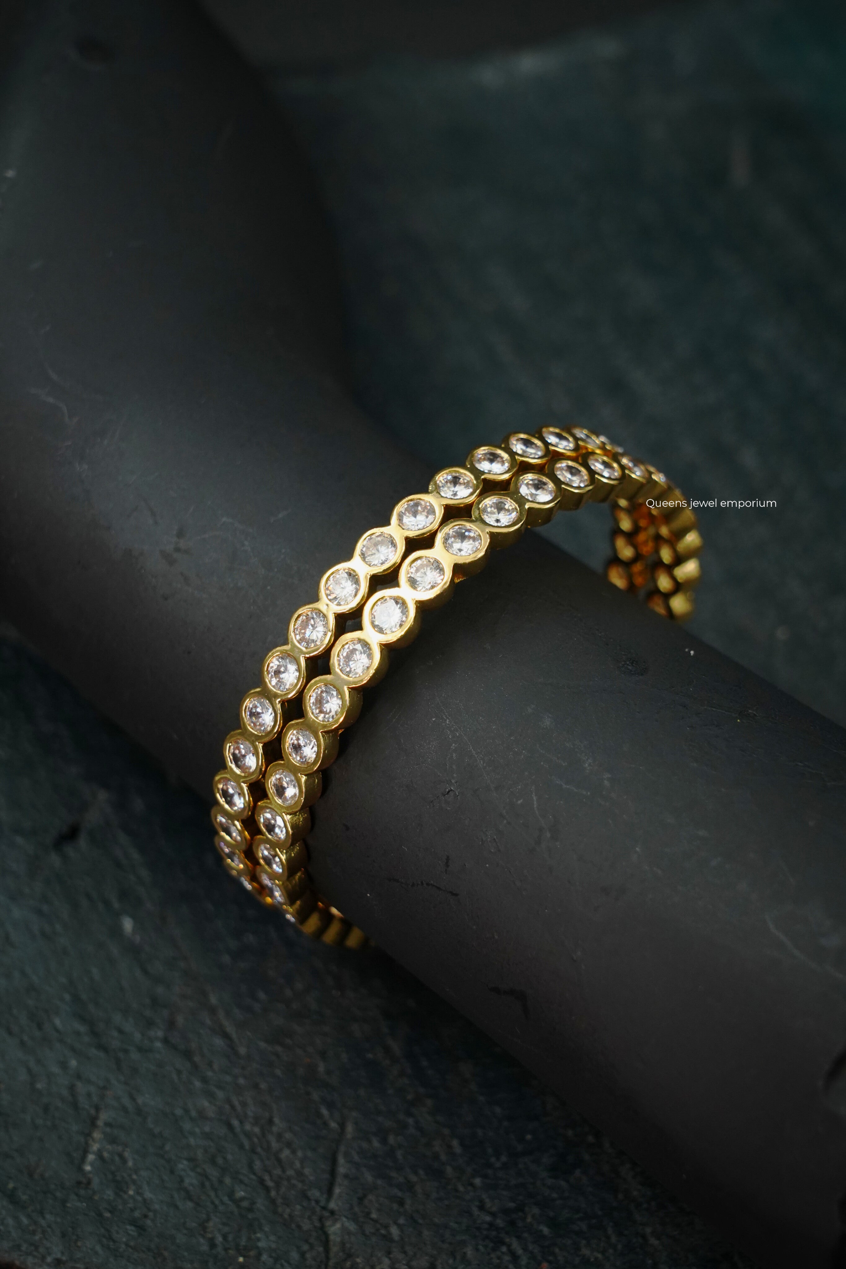 Vennila Bangle - Zircon Bangles