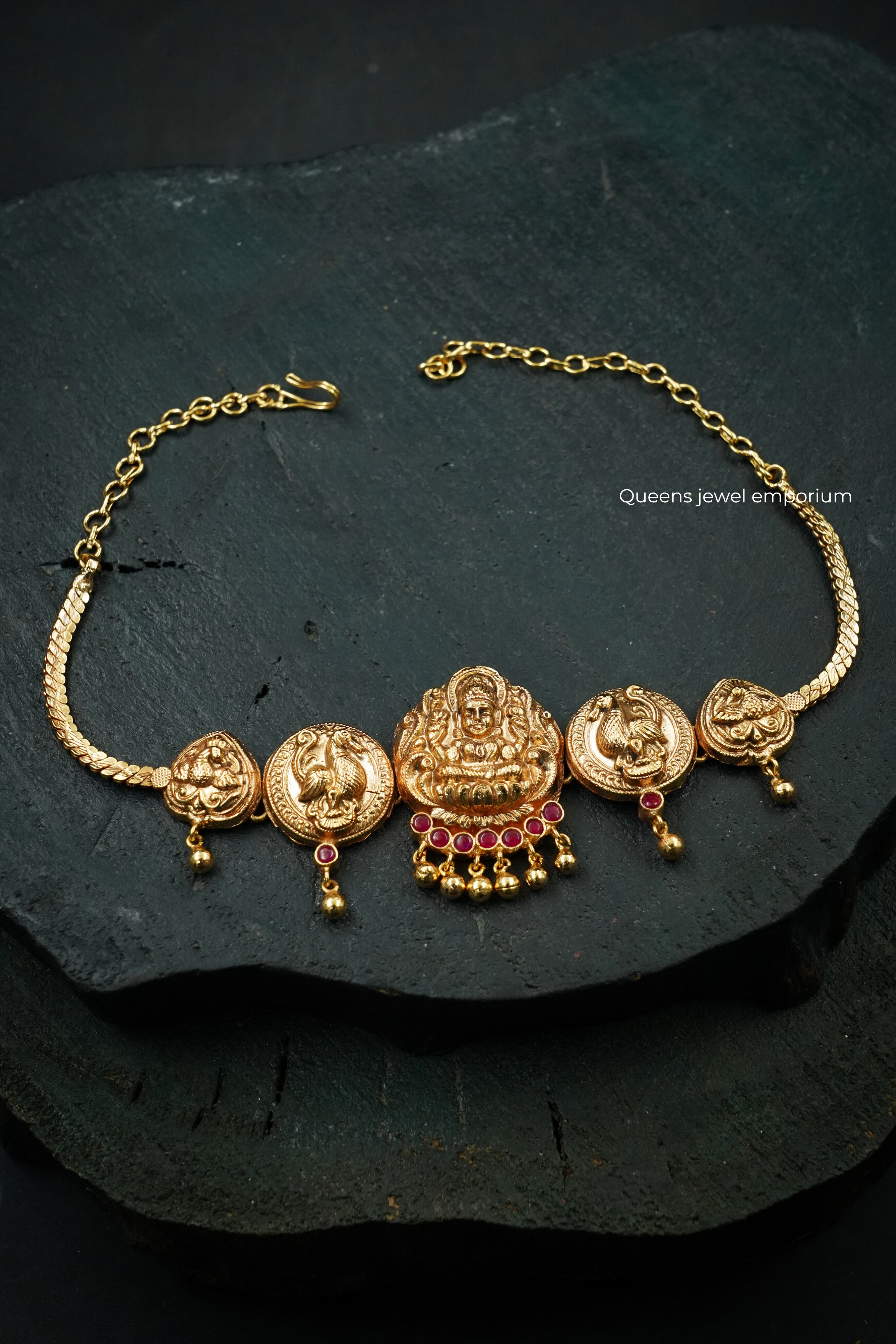 Lakshmi Nagas Choker
