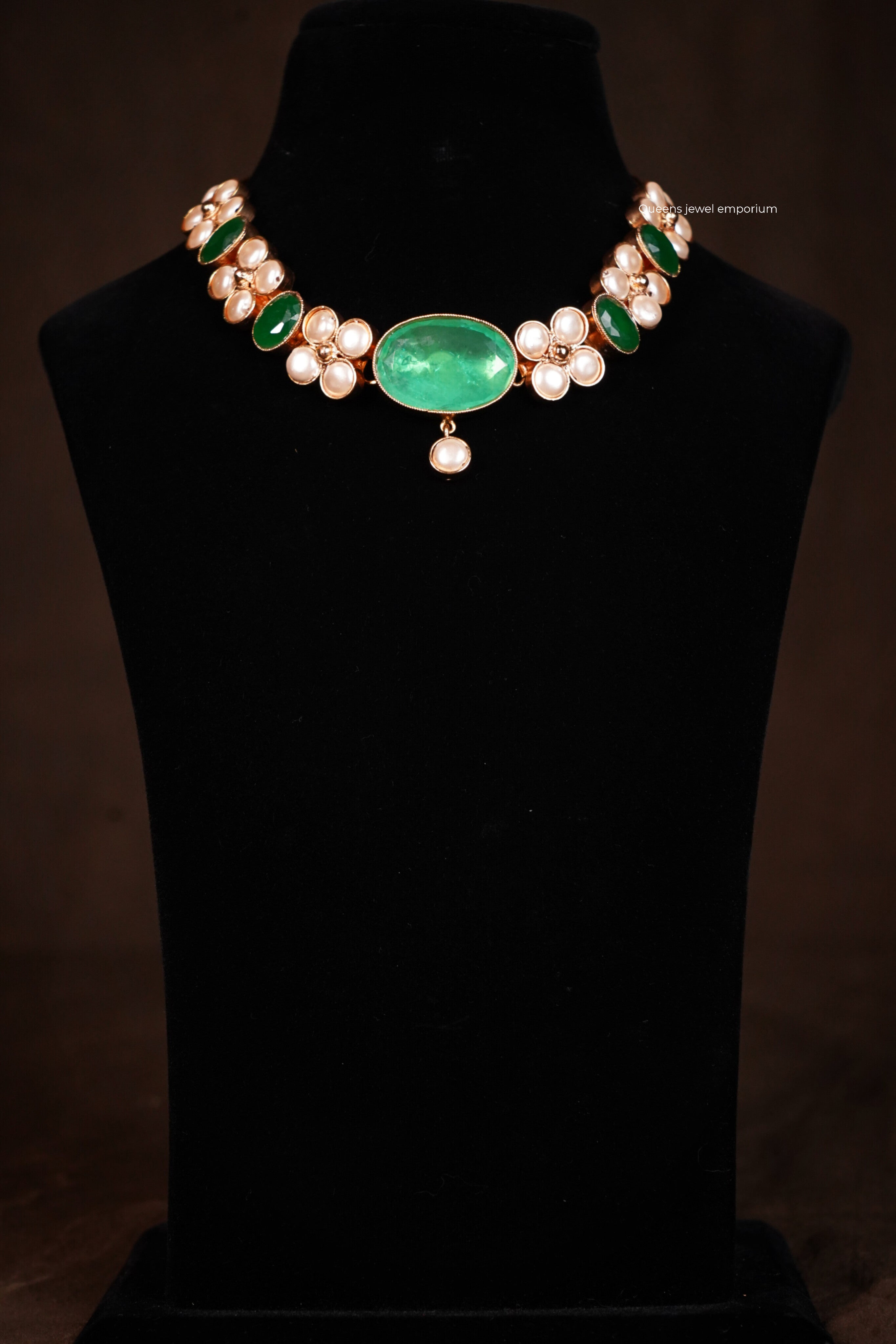 Imperial Pearl Choker