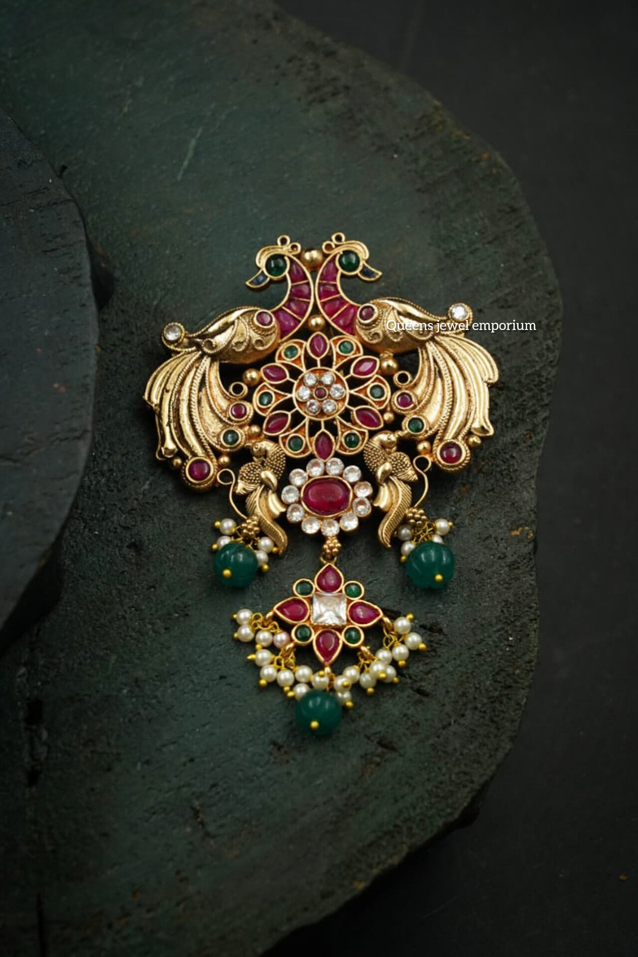 Yughasree Pendant