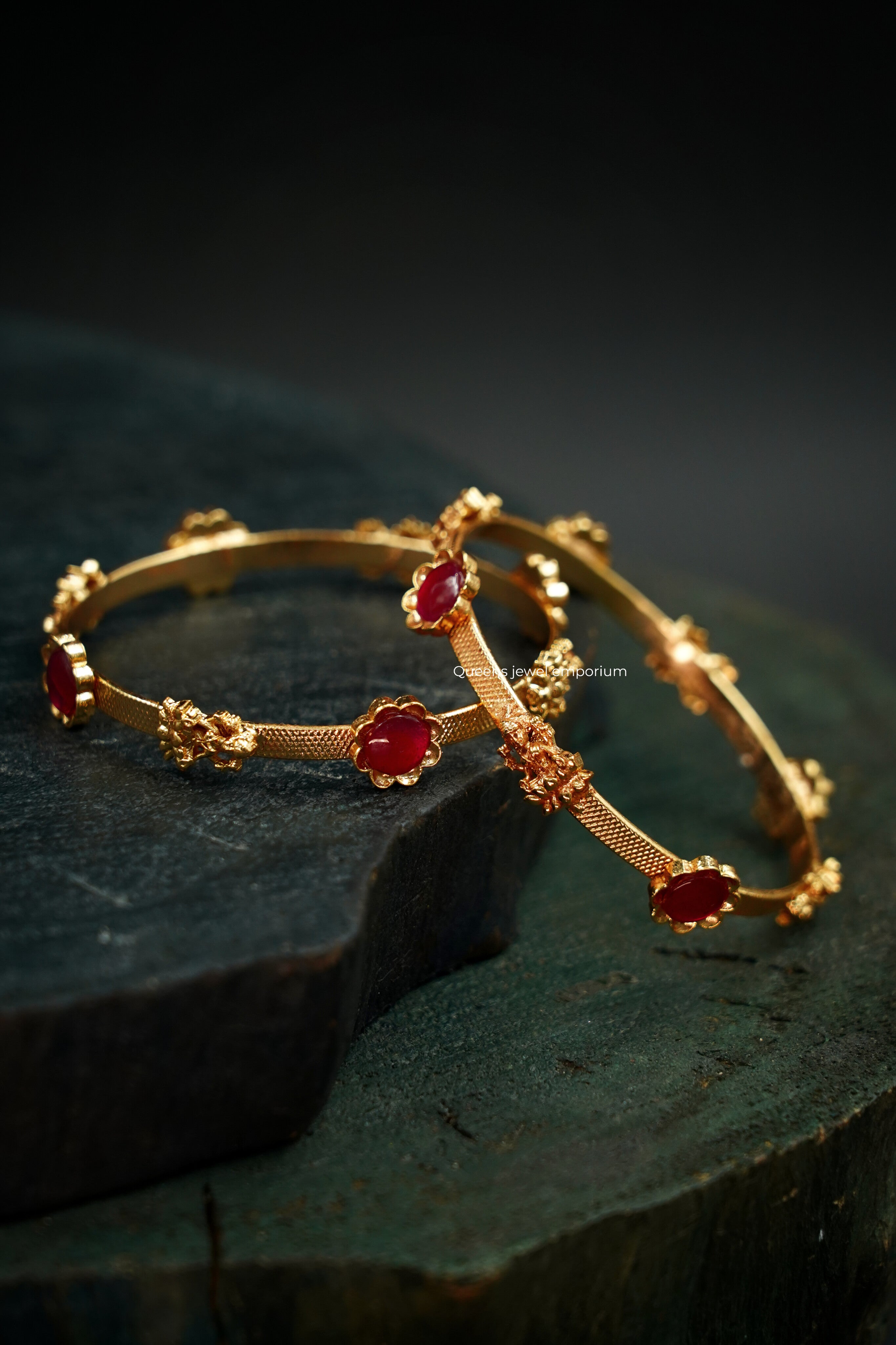 Aishvarya Bangle