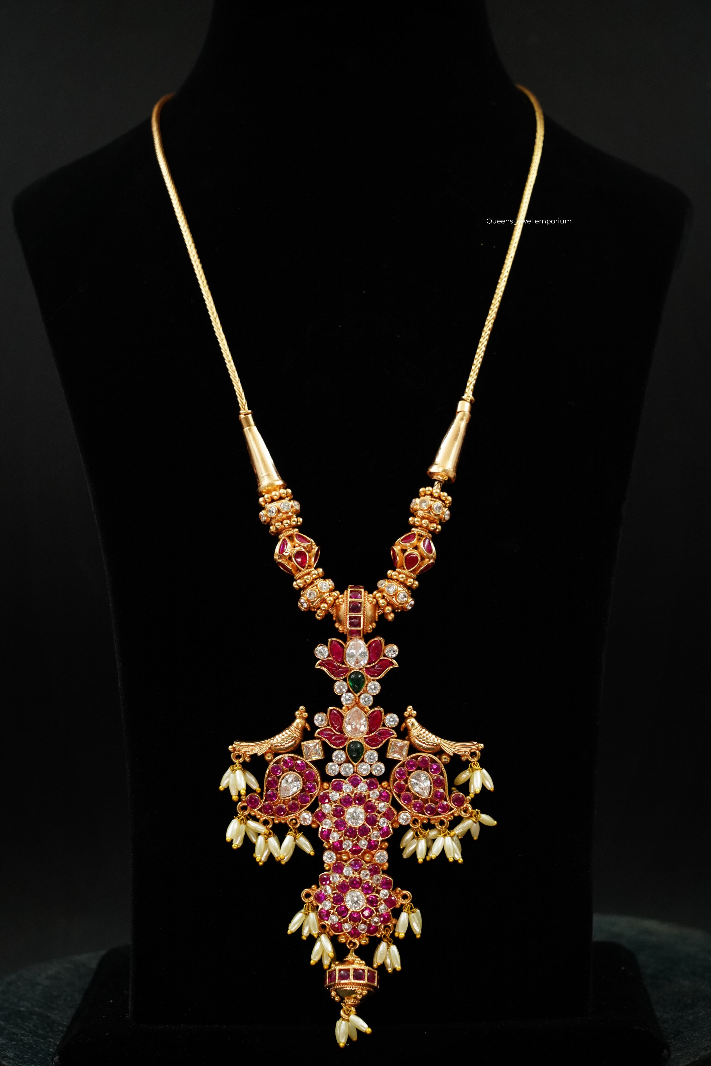 Alamelu Kodi Necklace