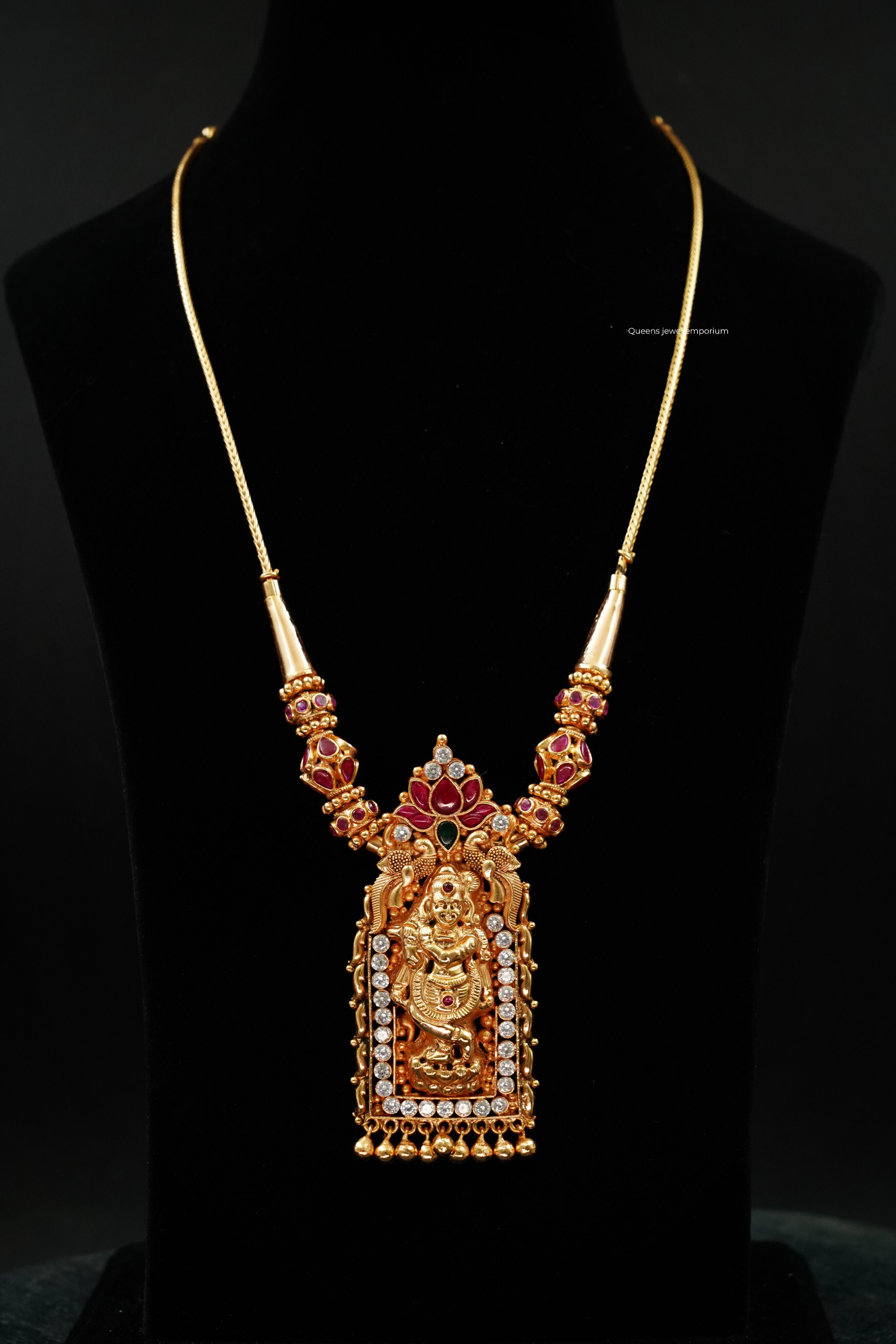 Yashodammal Kodi Necklace