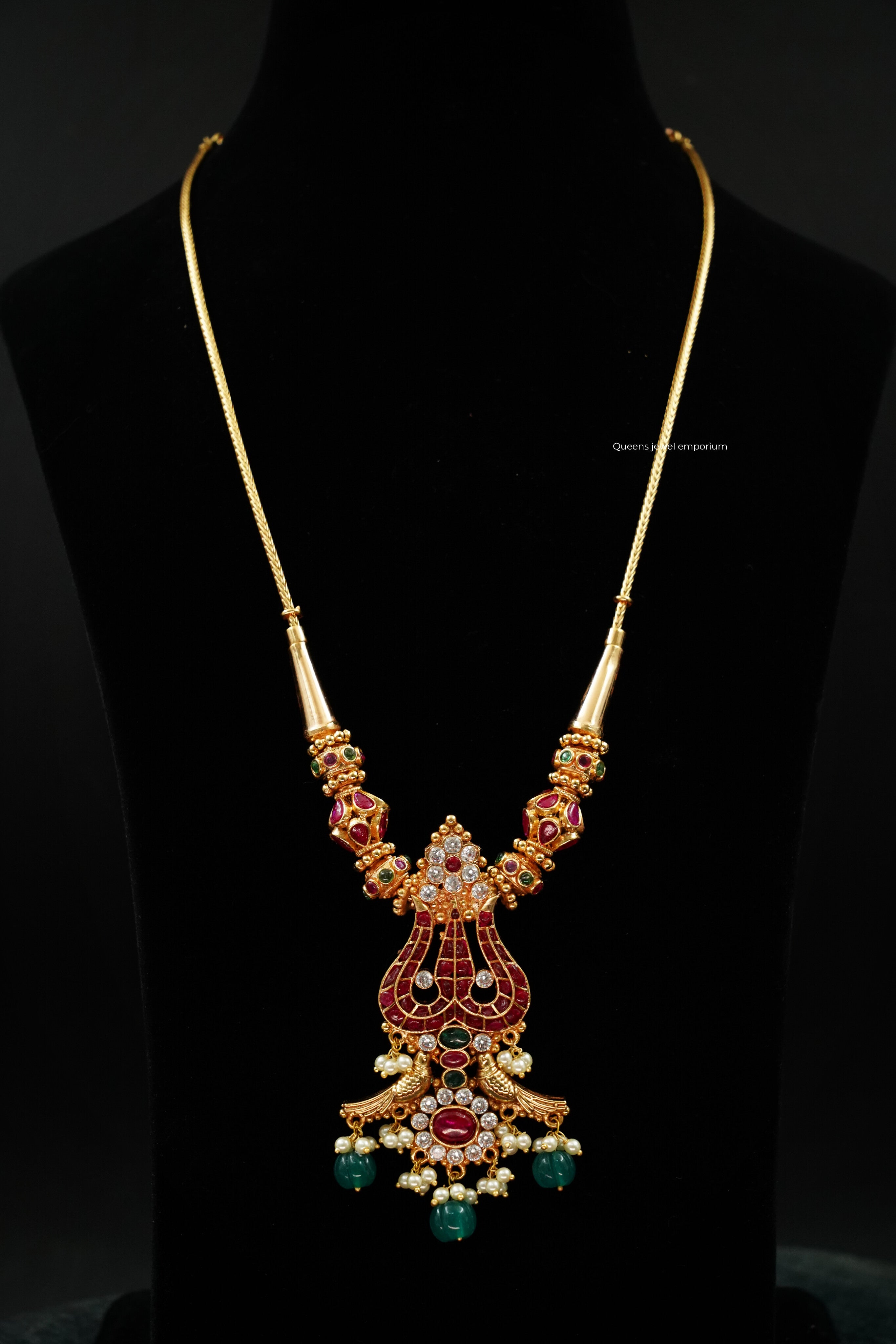 Visalatchi Kodi Necklace