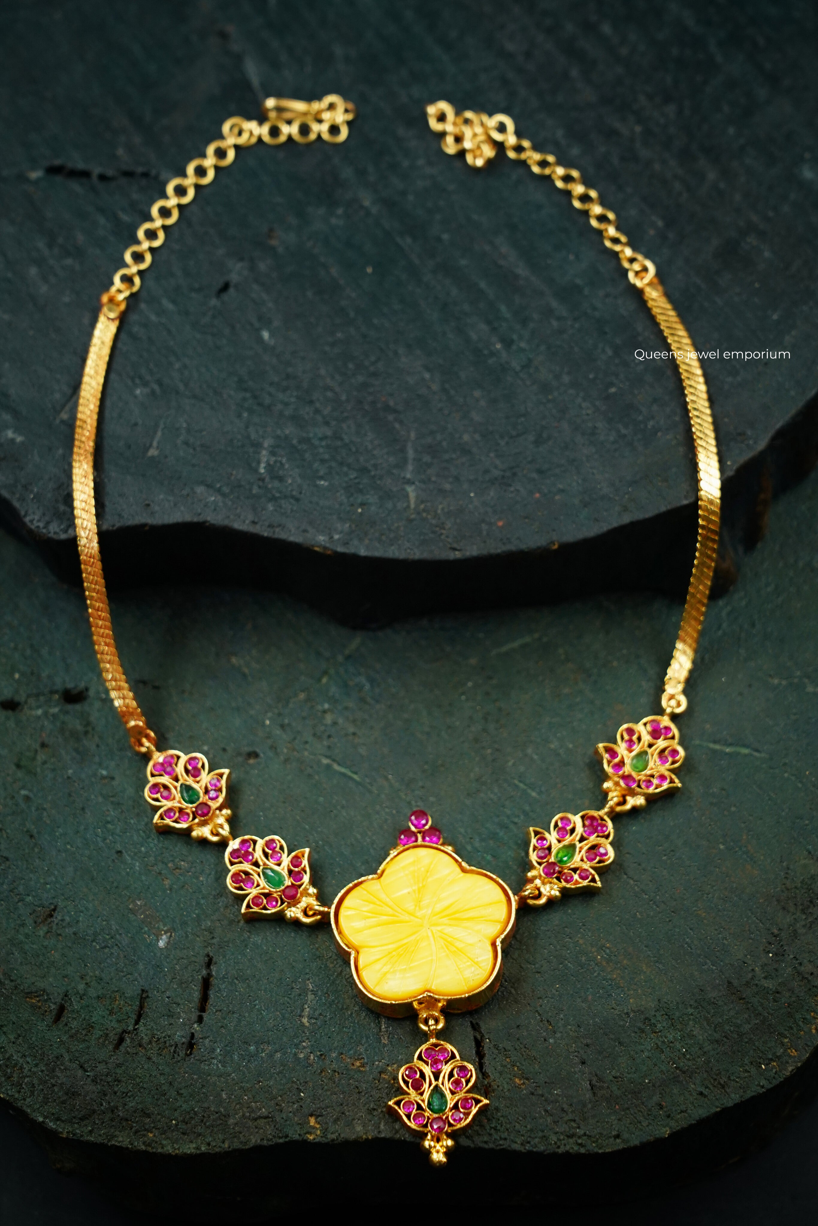 Priyanga Pearl Necklace