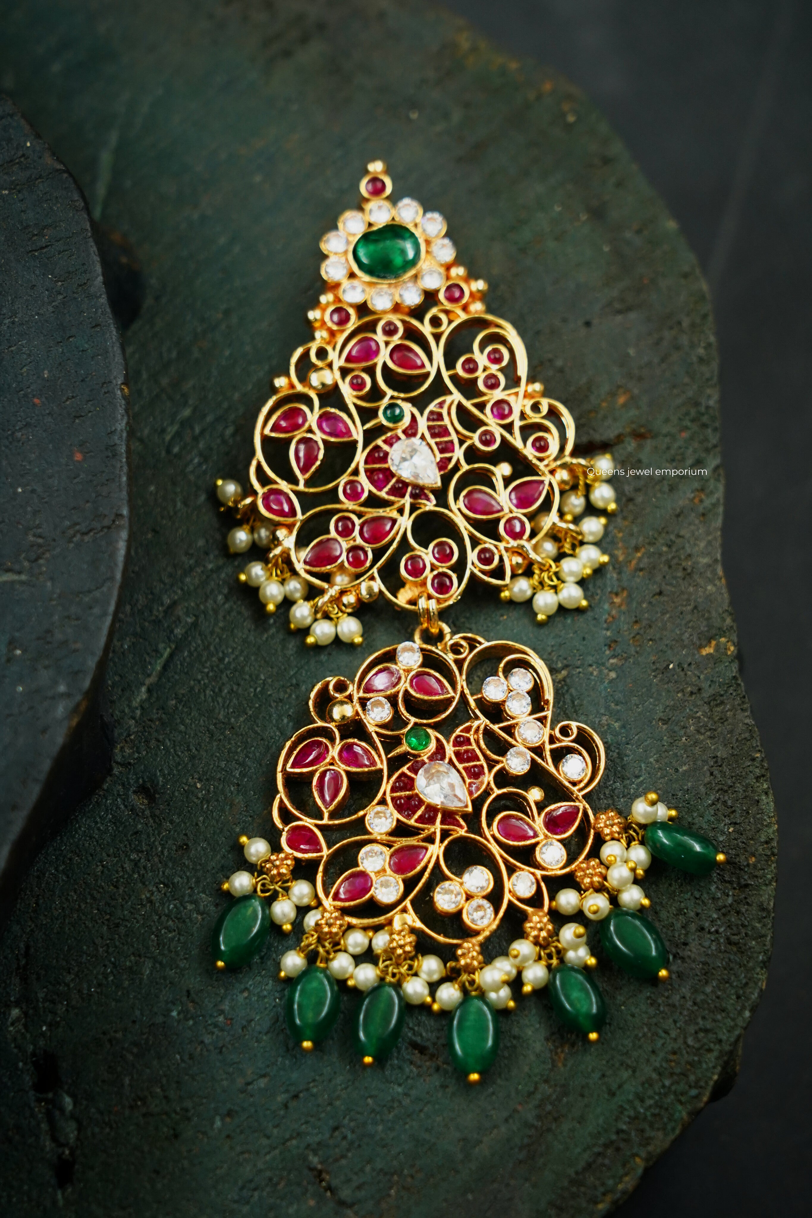Aarika Pendant