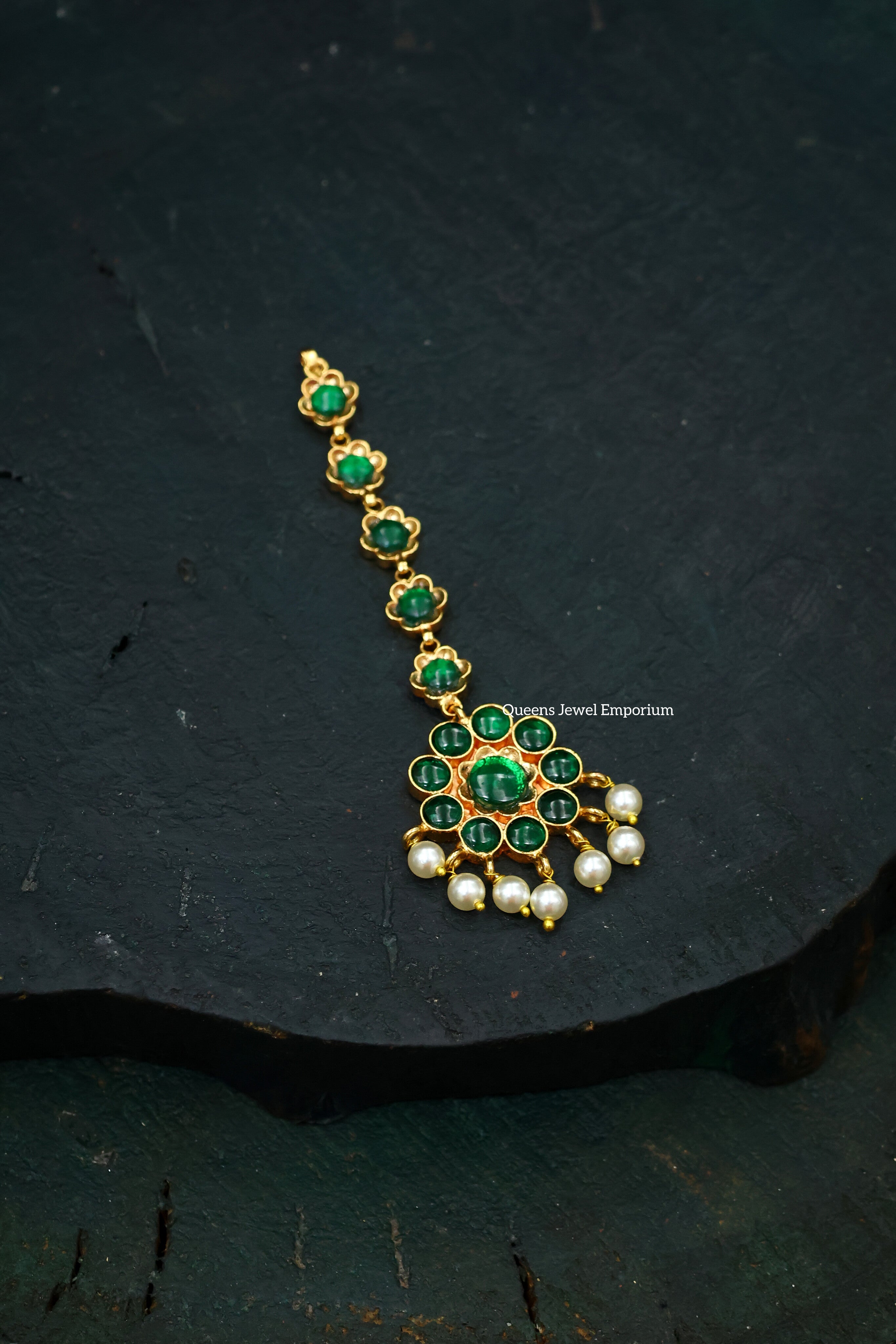 Banumathi Hair Tikka - Green