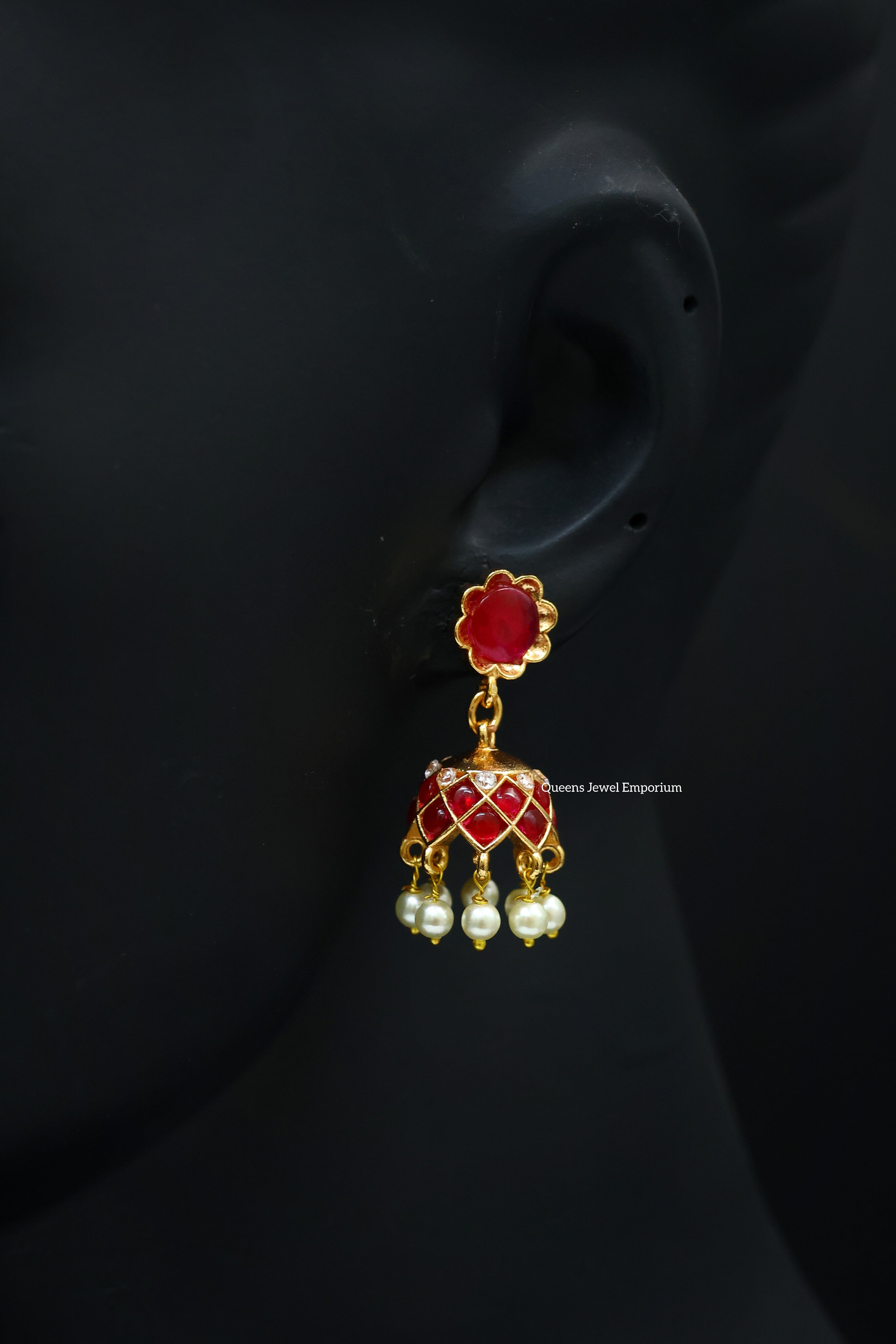Banumathi Jhumka