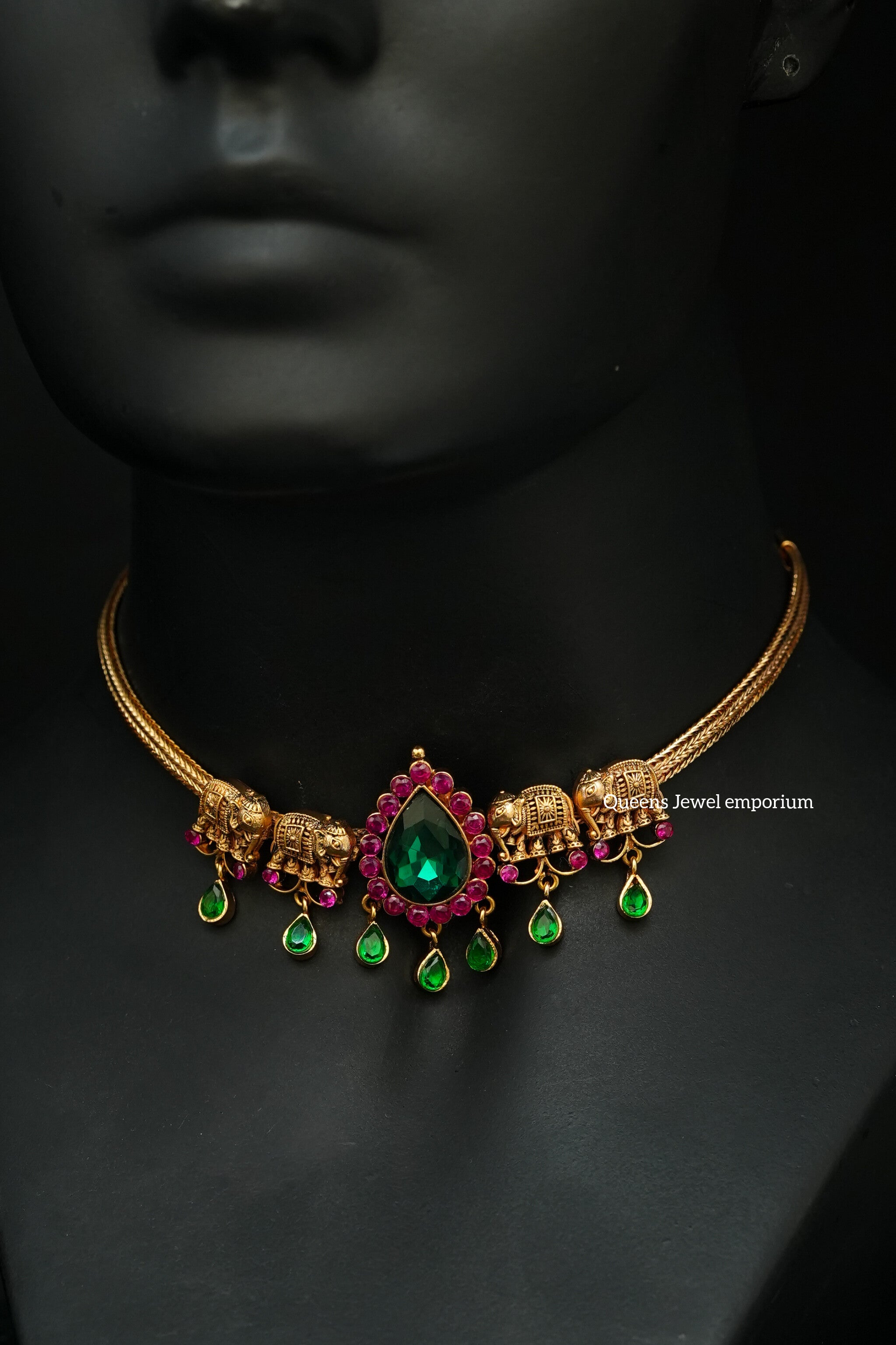 Thangammal Choker