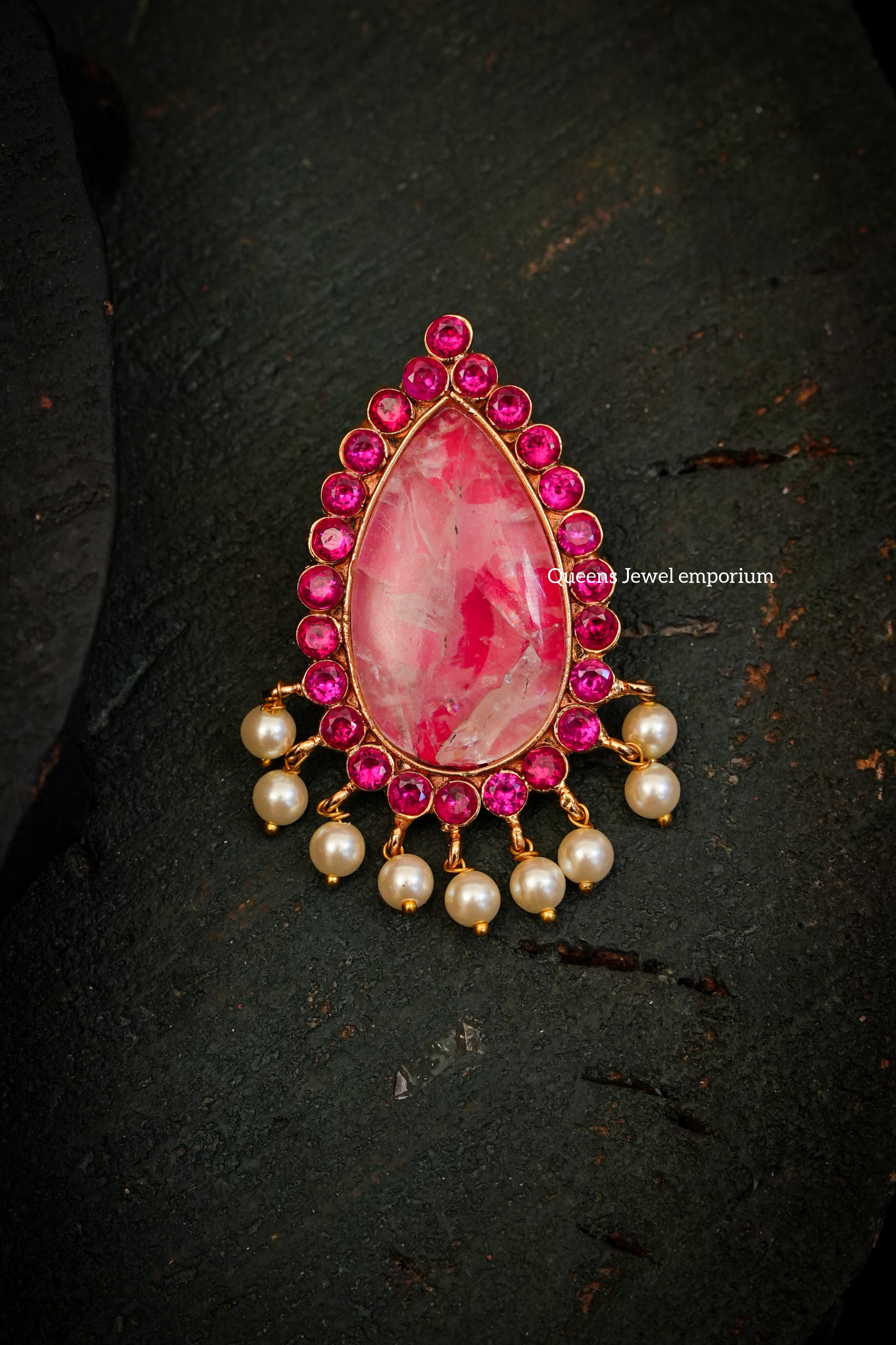 Sindura Pendant