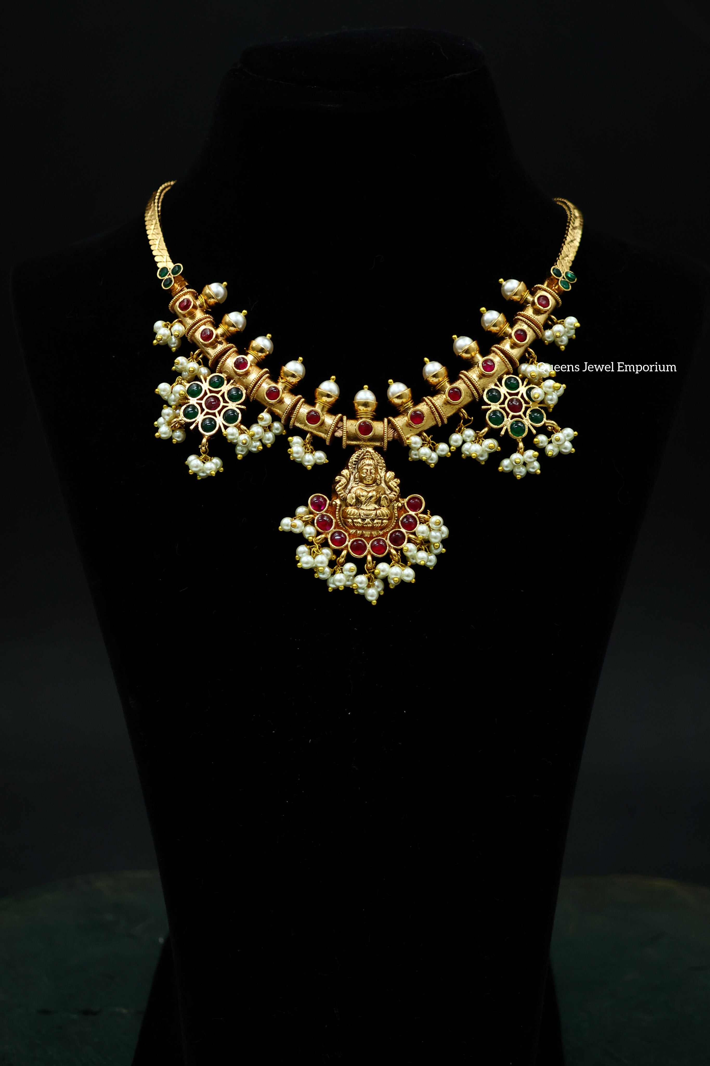 Alamelu Guttapusalu Necklace