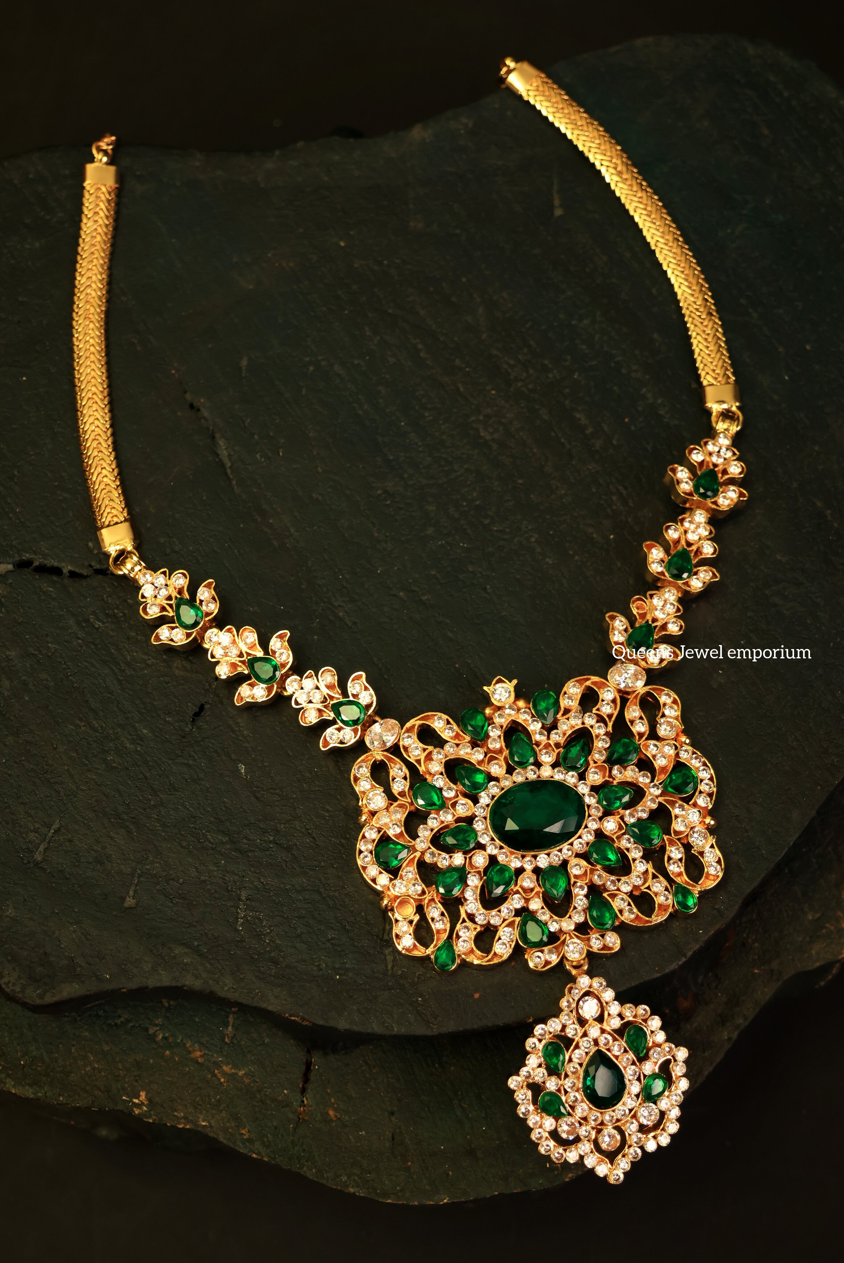 Abhirami Zircon Necklace