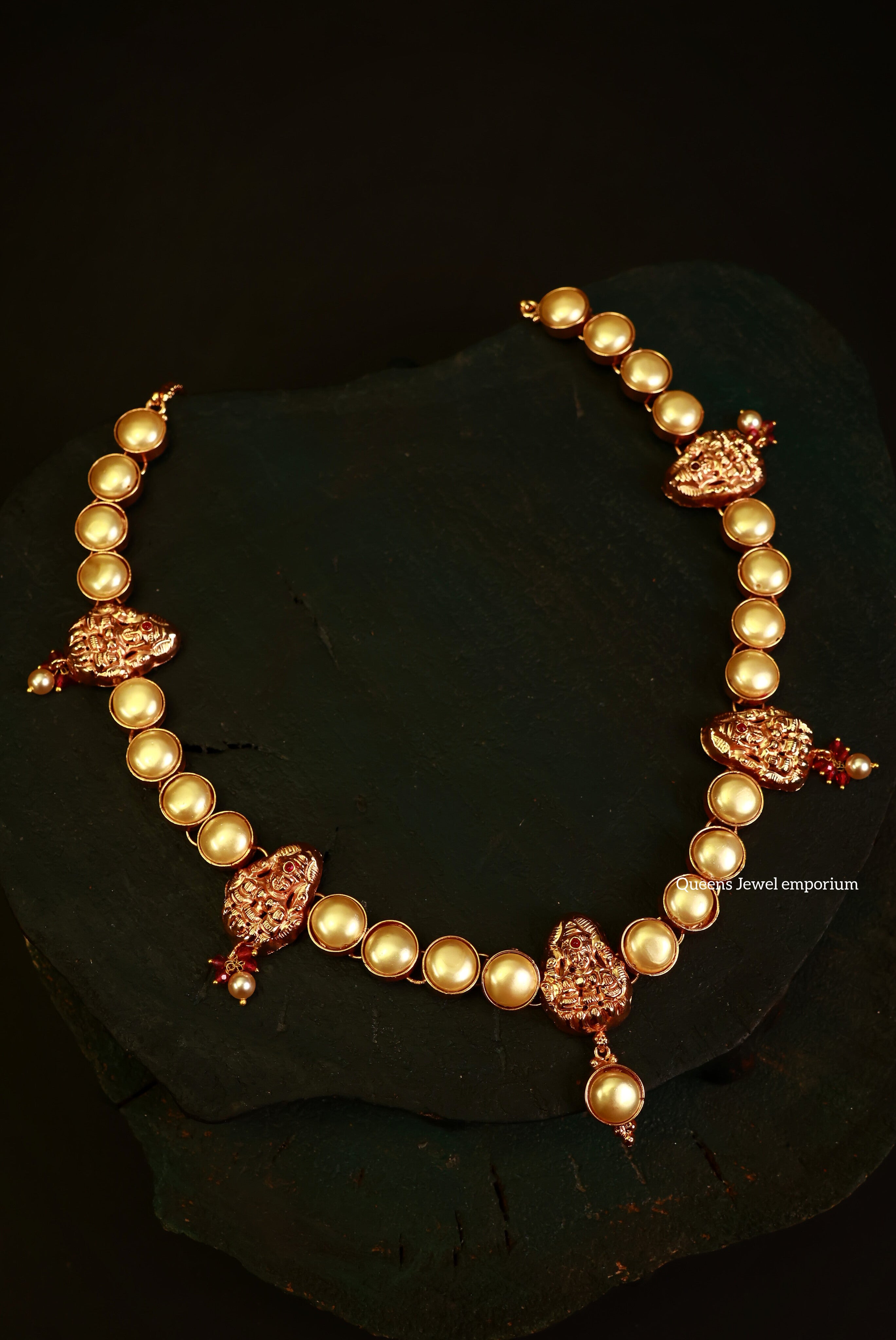 Madhurarani Pearl Necklace
