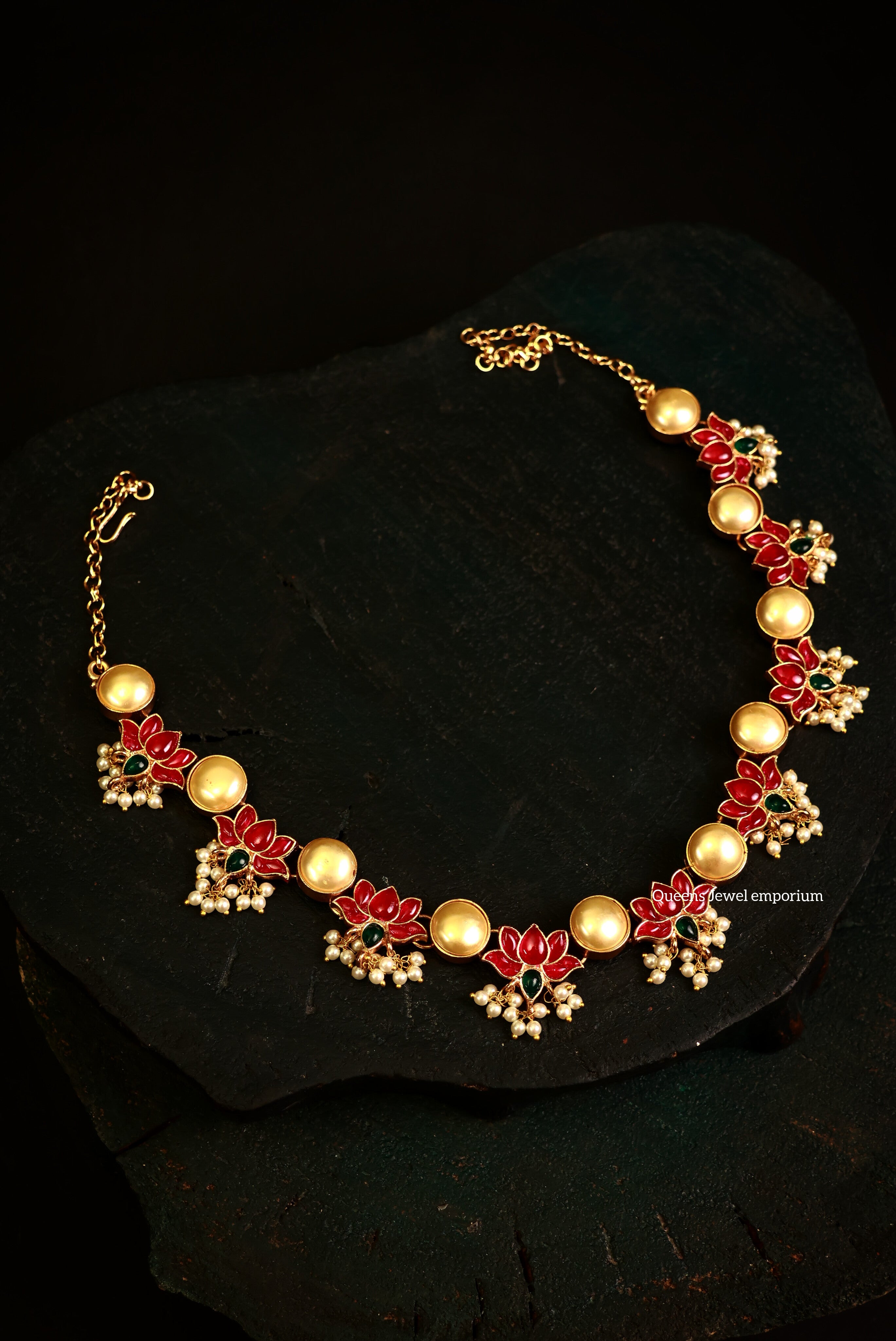 Devarani Pearl Necklace