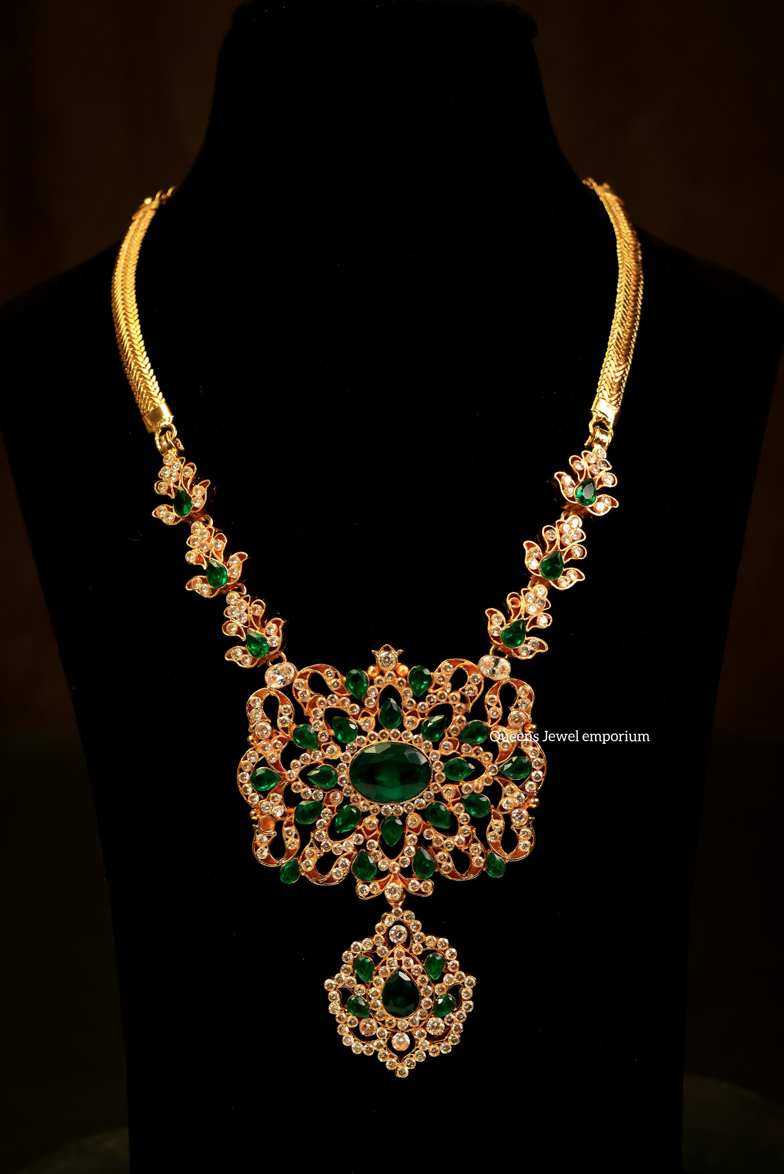 Abhirami Zircon Necklace