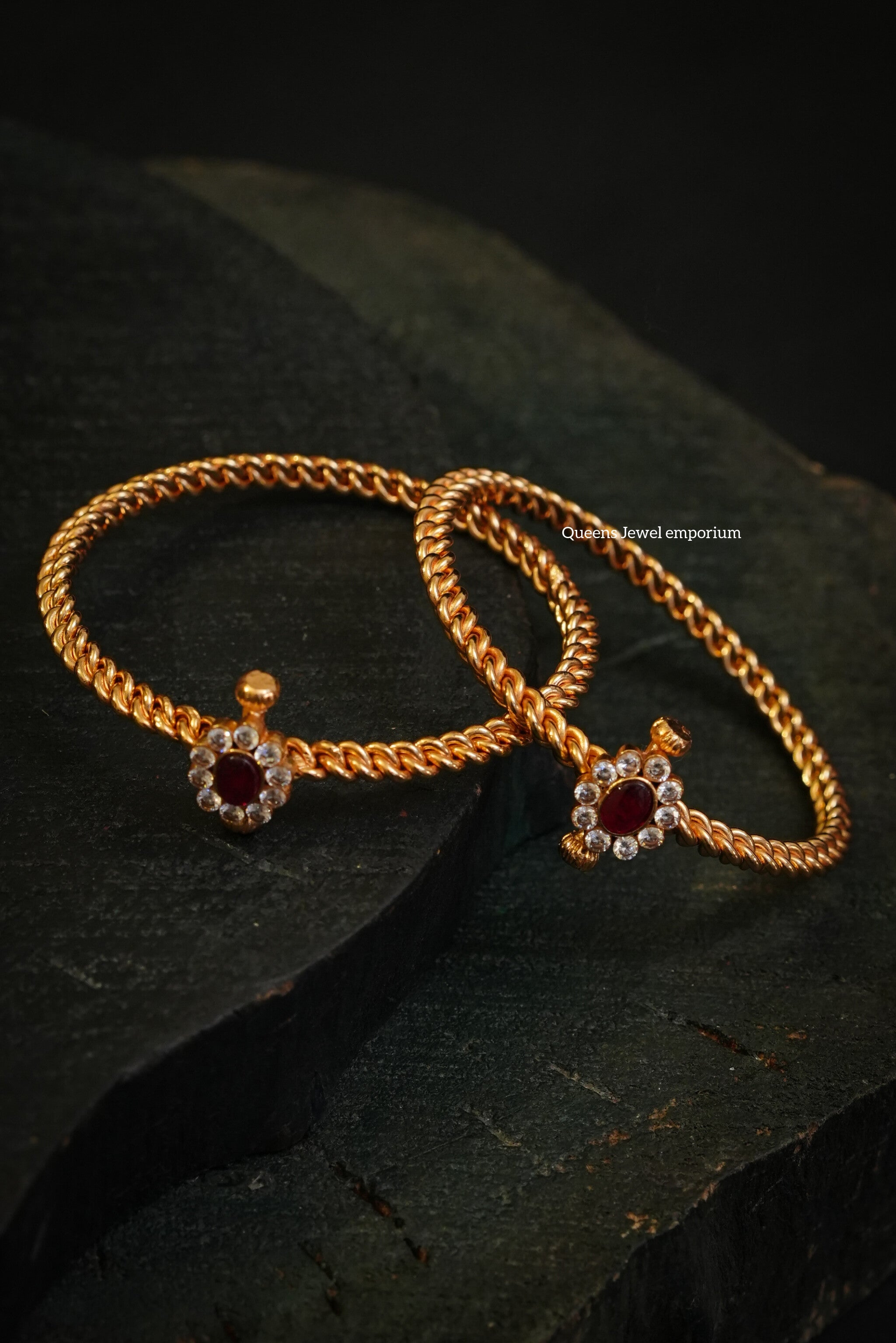 Thangathai Murukku Bangle