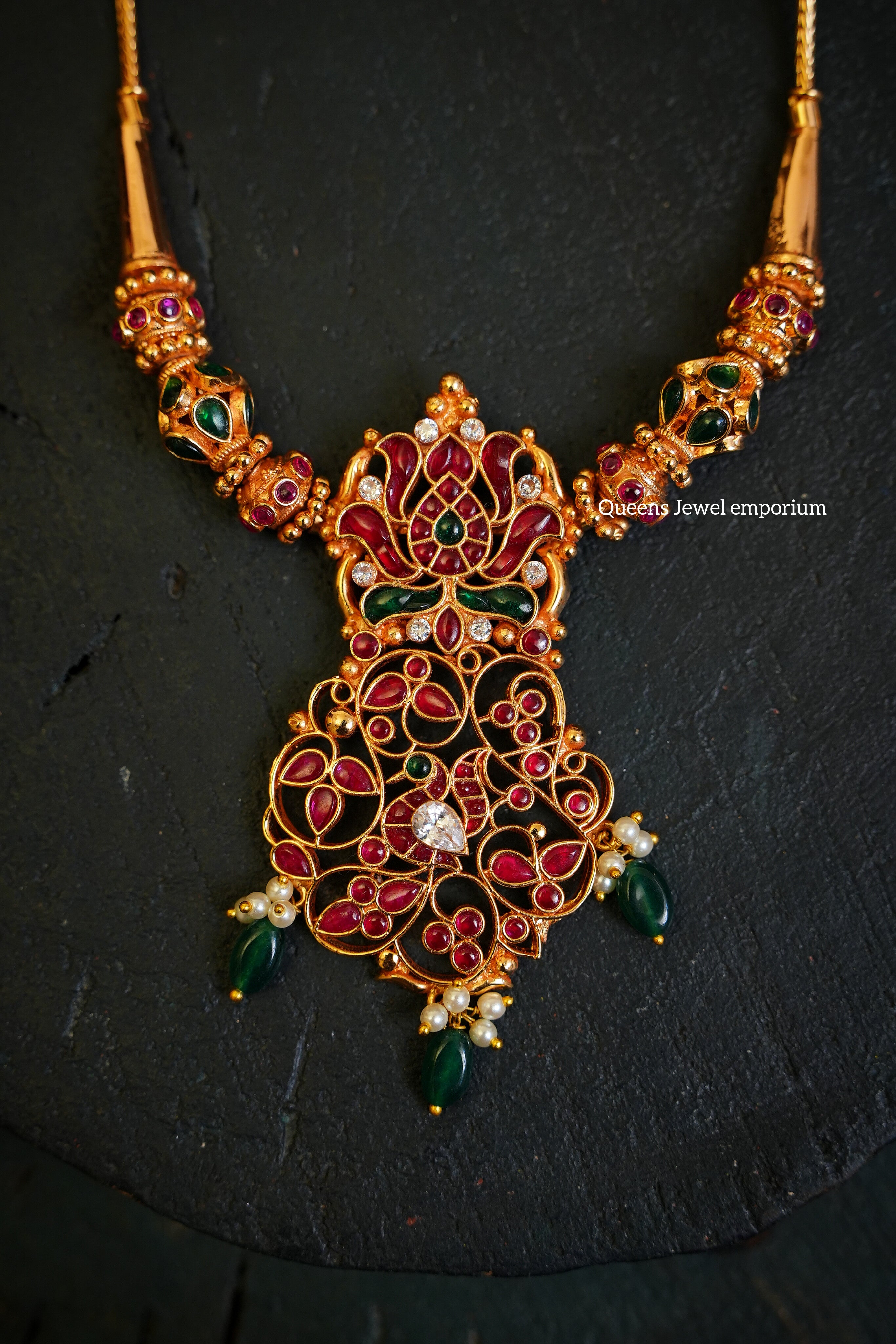 Alagammal Kodi Necklace