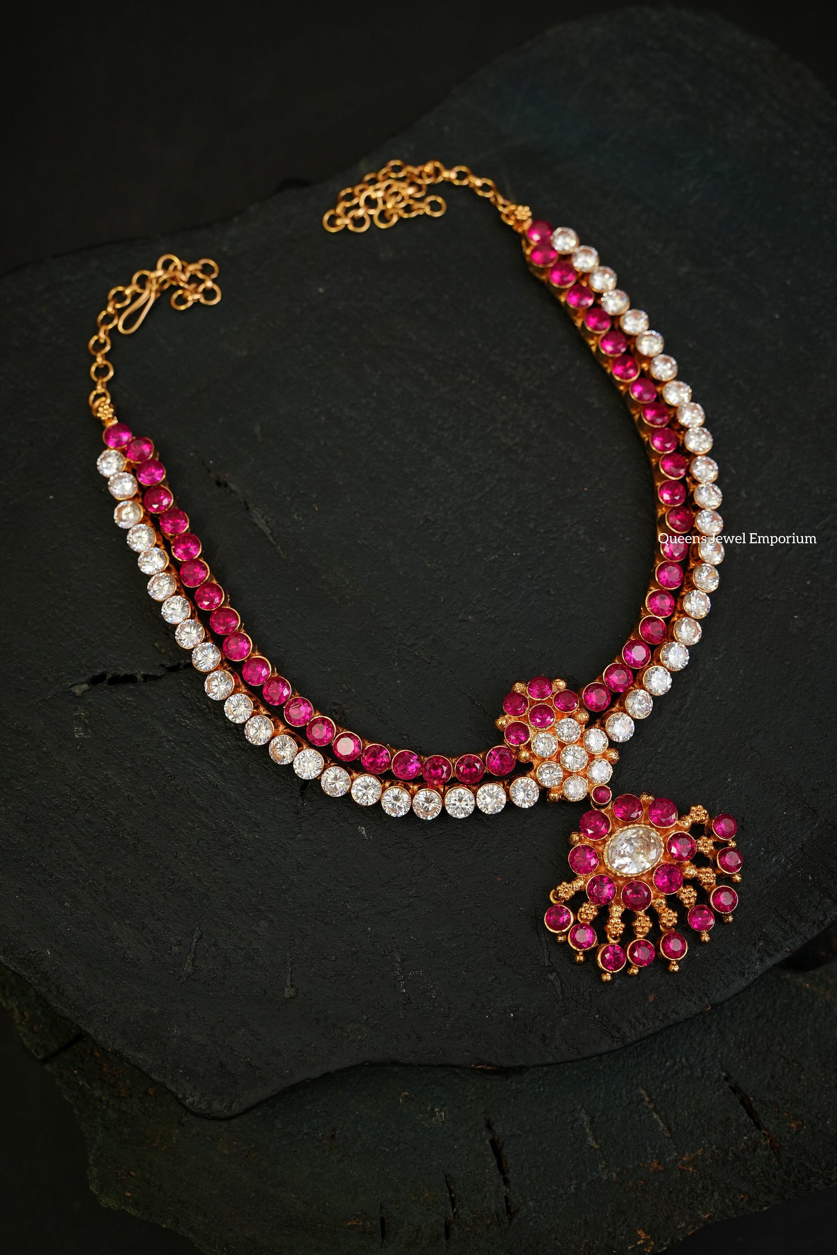 Rangoon Adigai White With Balaji Pink