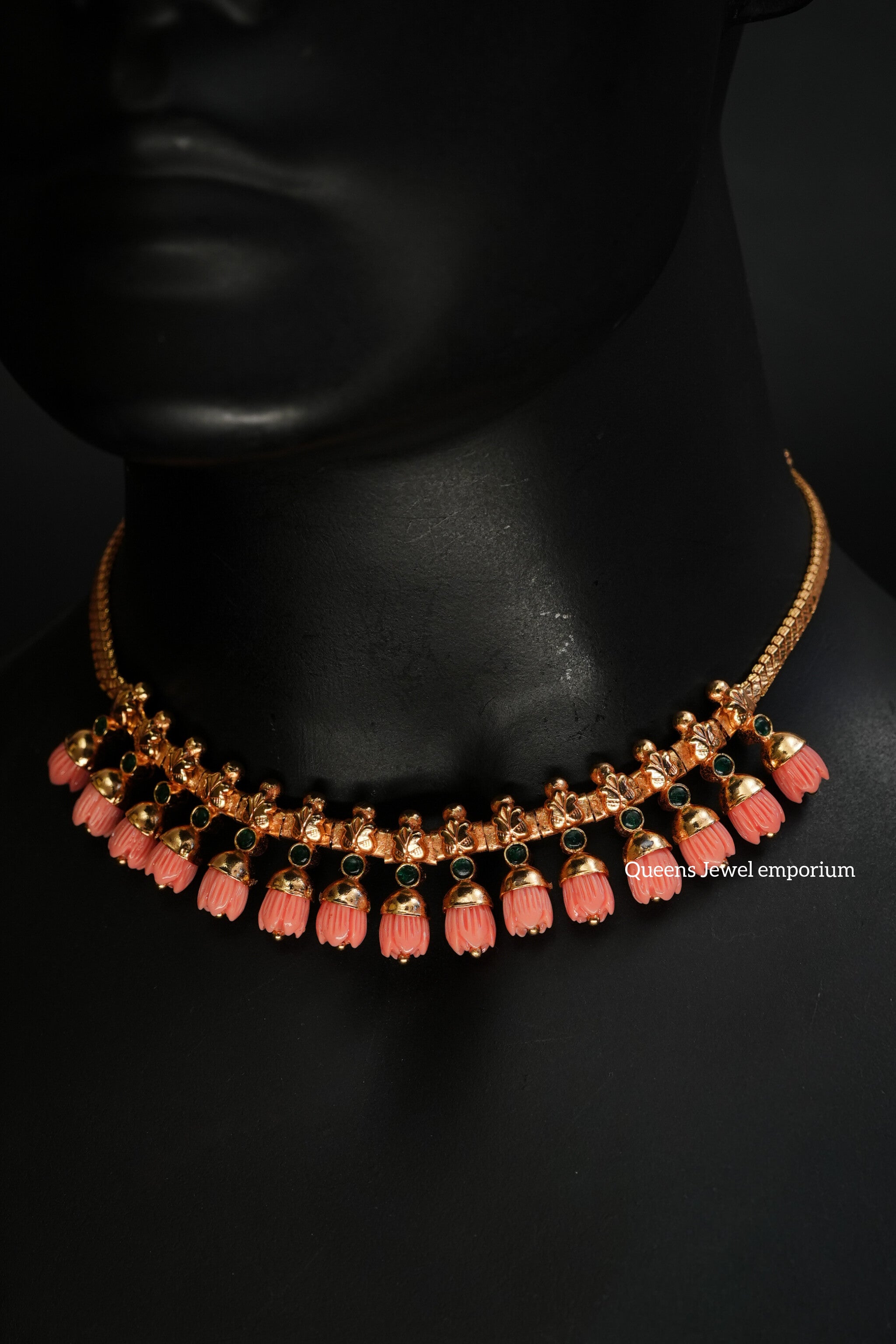 Pavalamalli Short Necklace