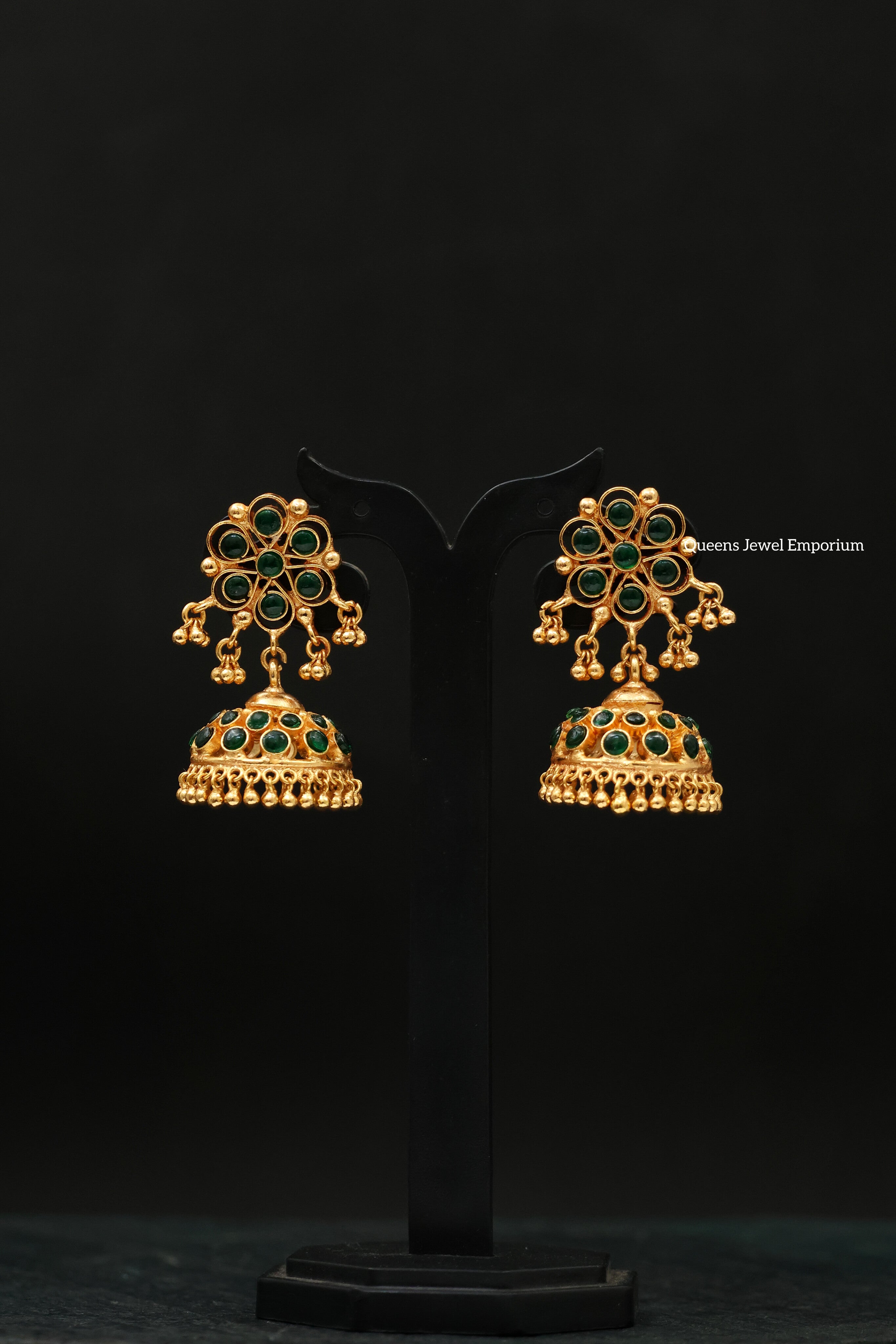 Maragatha Jhumka