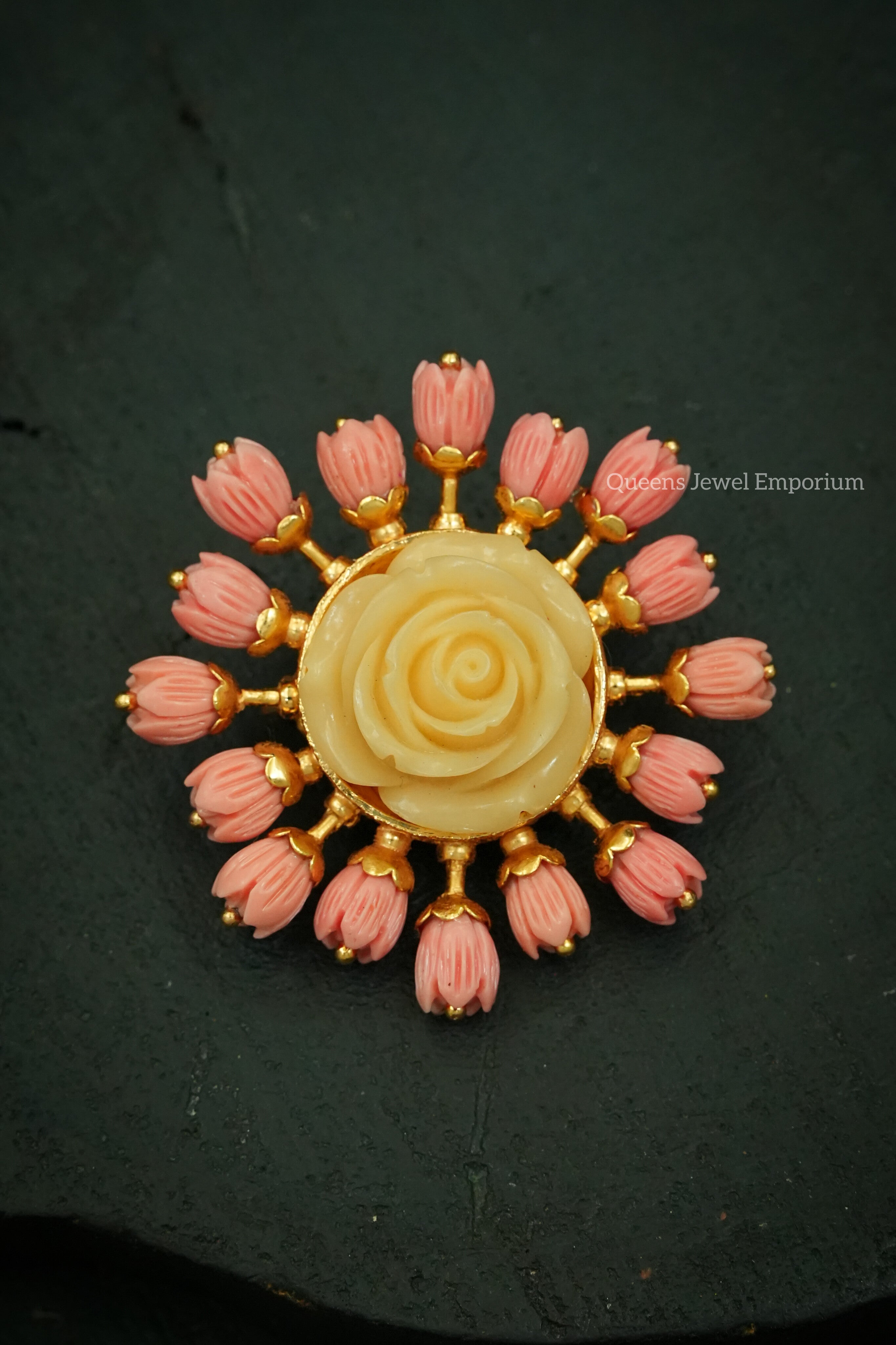 Pavalamalli Coral Pendant