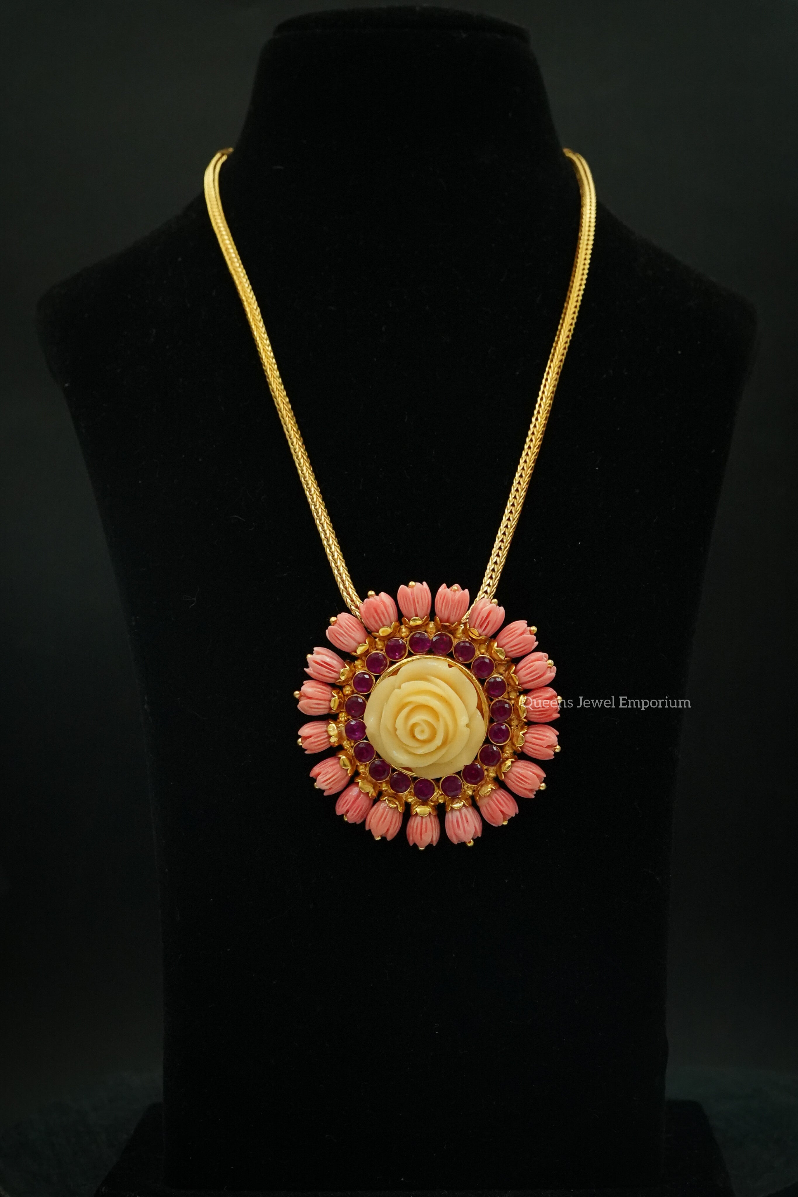 Pavalamalli Pendant