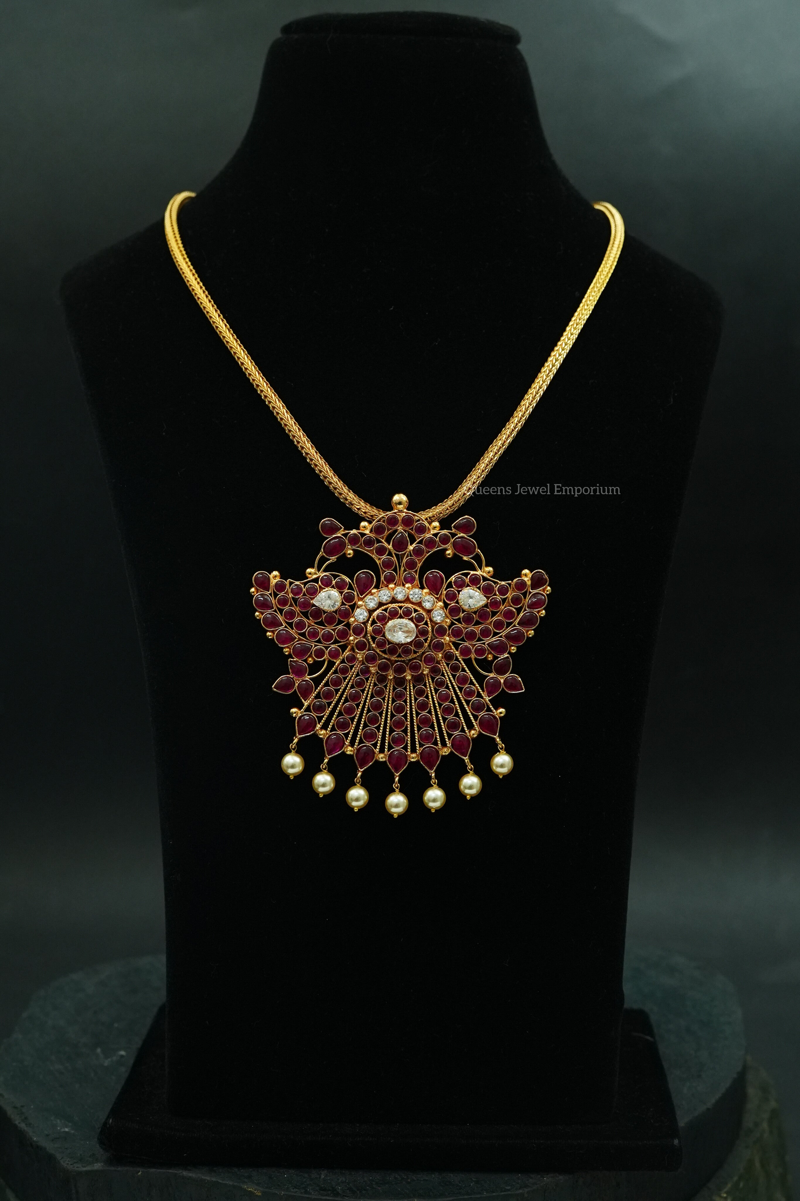Rajapakshi Pendant