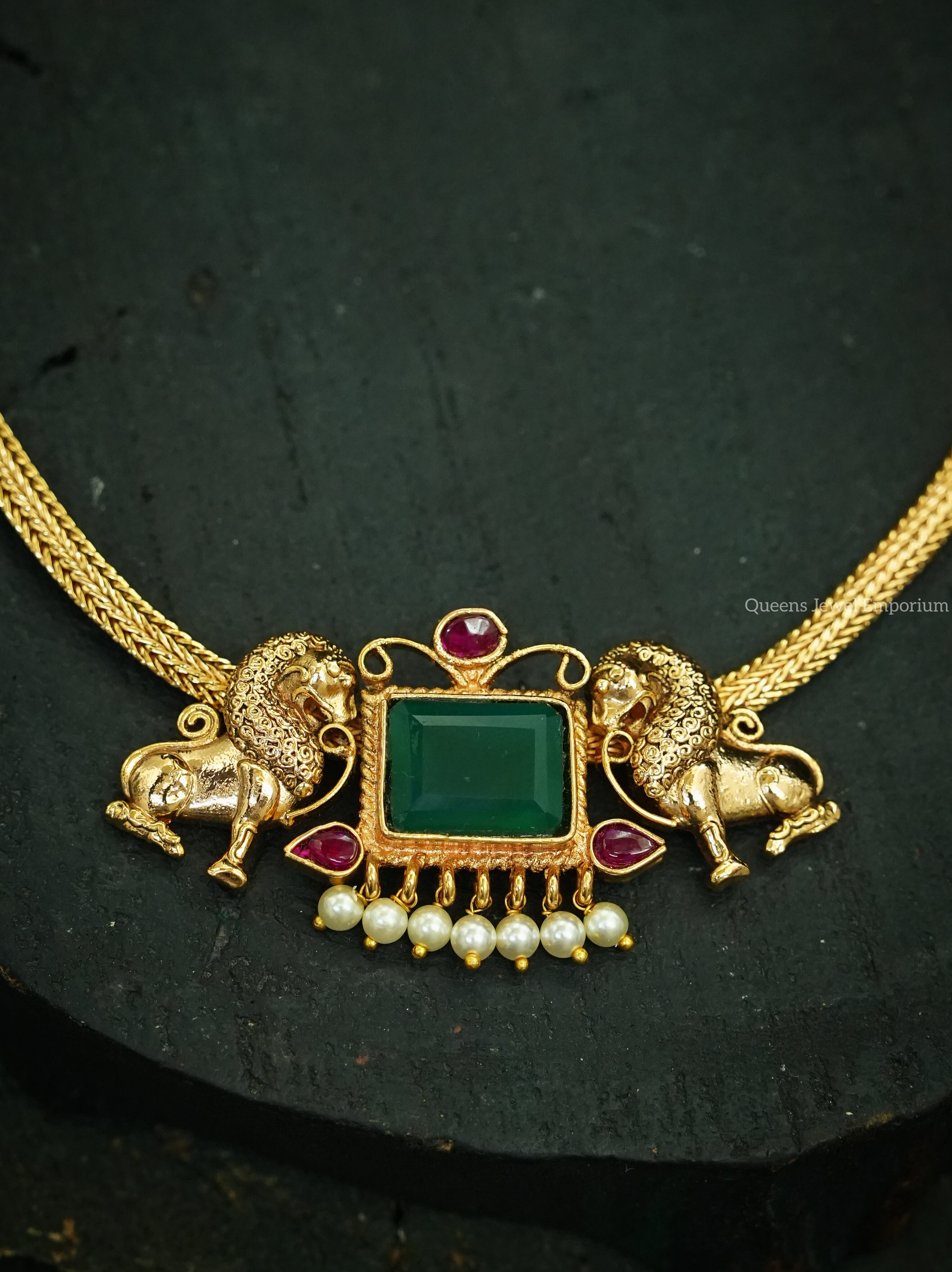 Simhadhara Choker