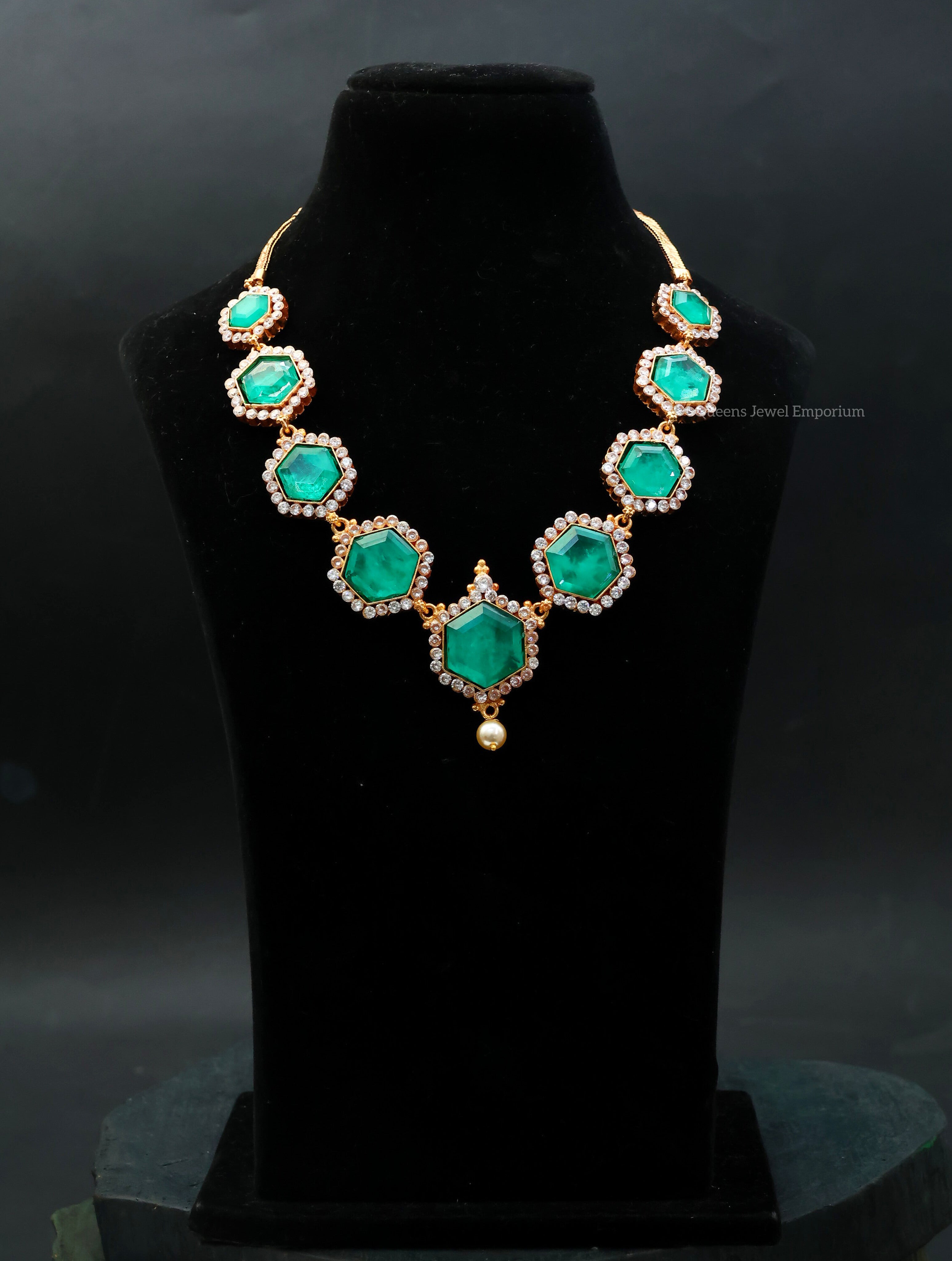 Raja Aabharana Necklace - Green