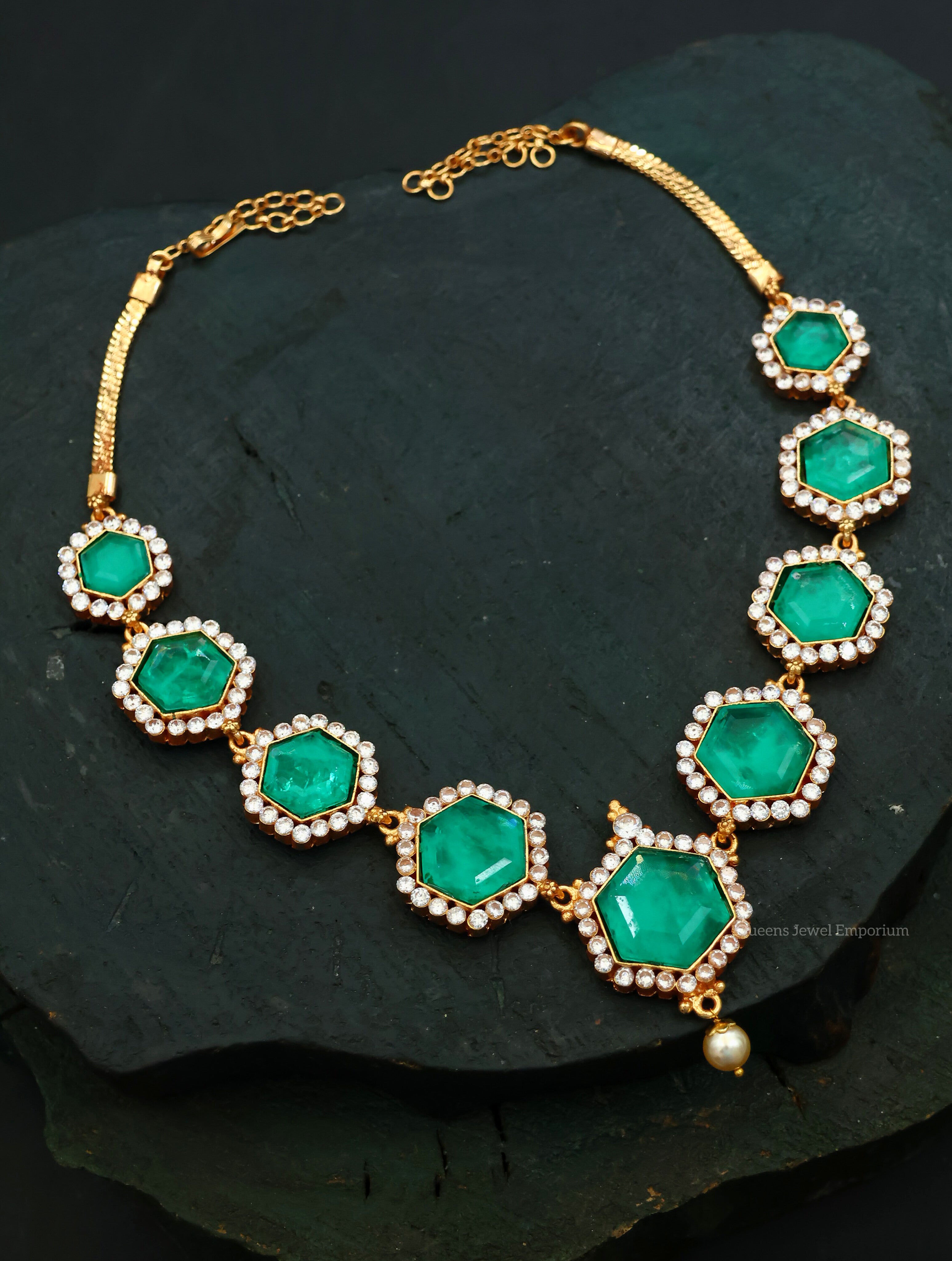 Raja Aabharana Necklace - Green