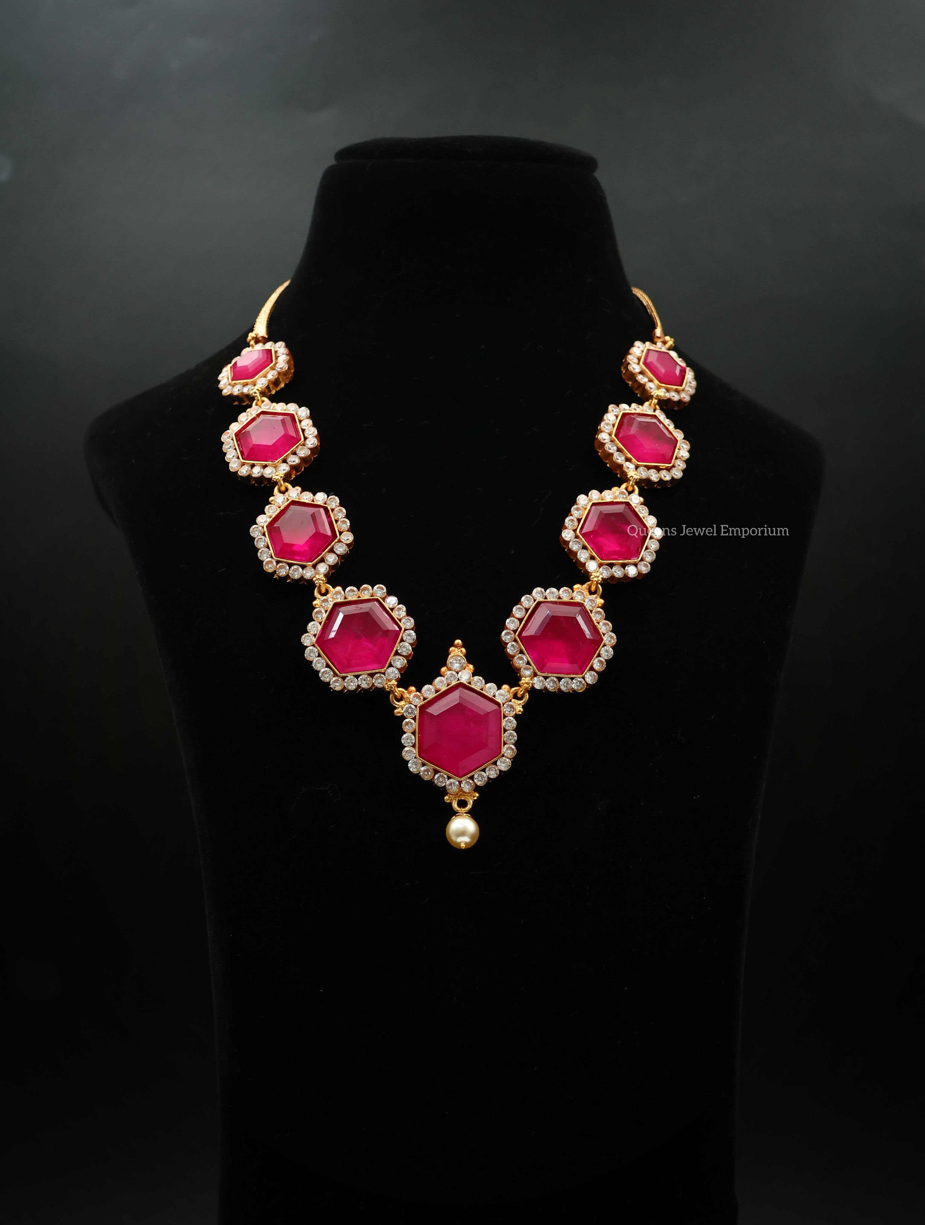 Raja Aabharana Necklace - Pink