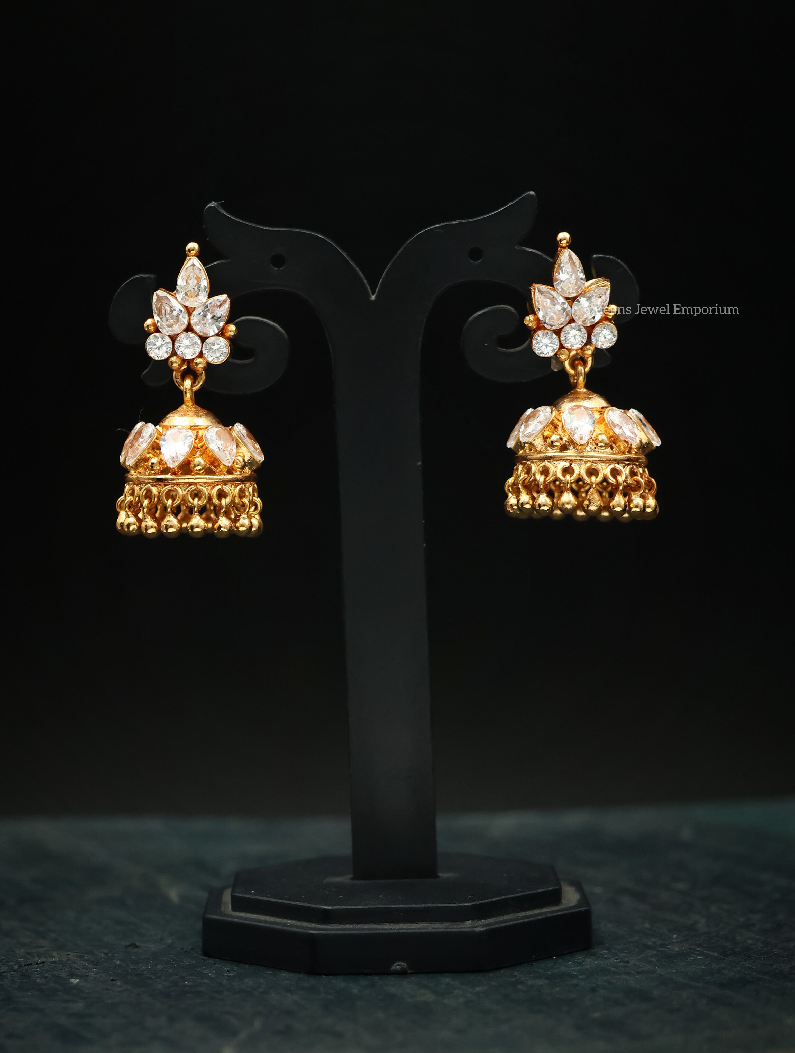 Anandhavalli Jhumka