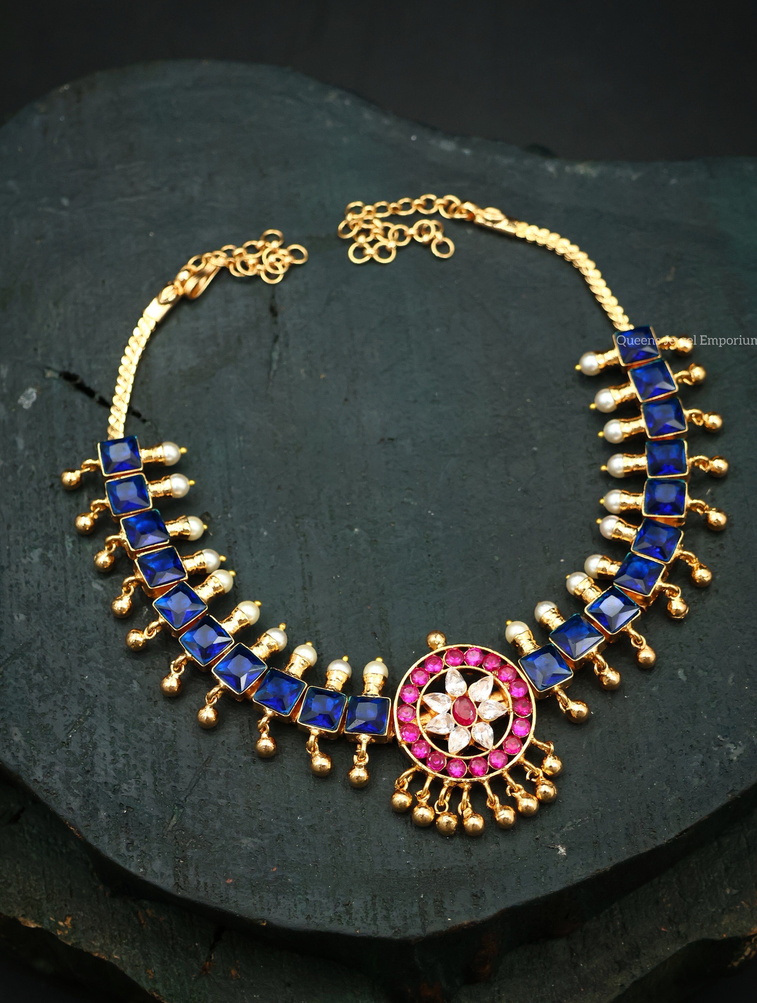 Neelaveni Necklace