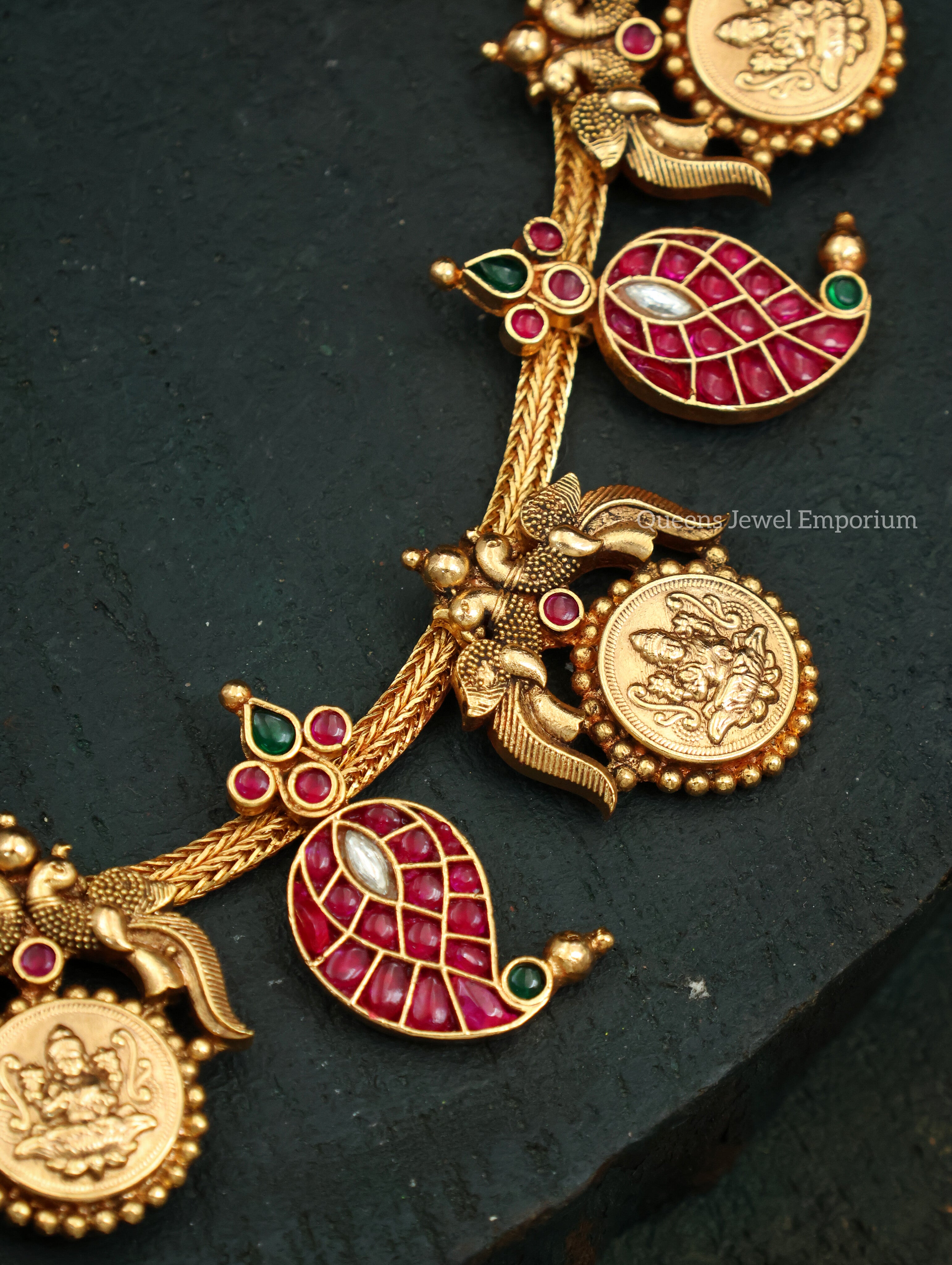 Swarna Lakshmi Kasu Necklace