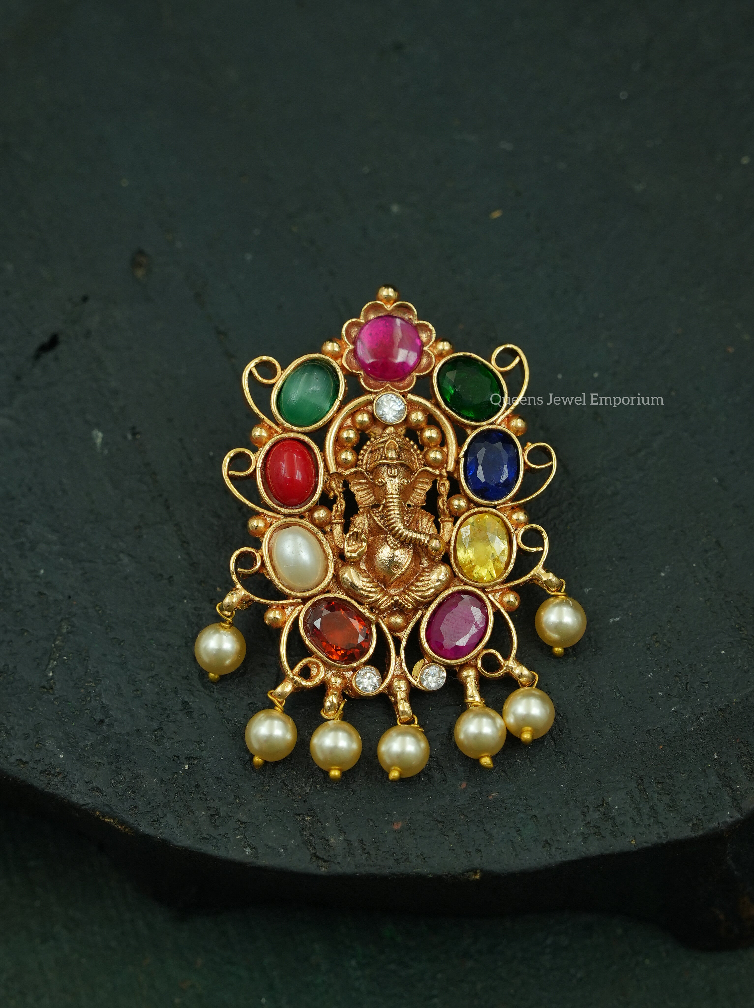 Ratna Ganapathy Pendant
