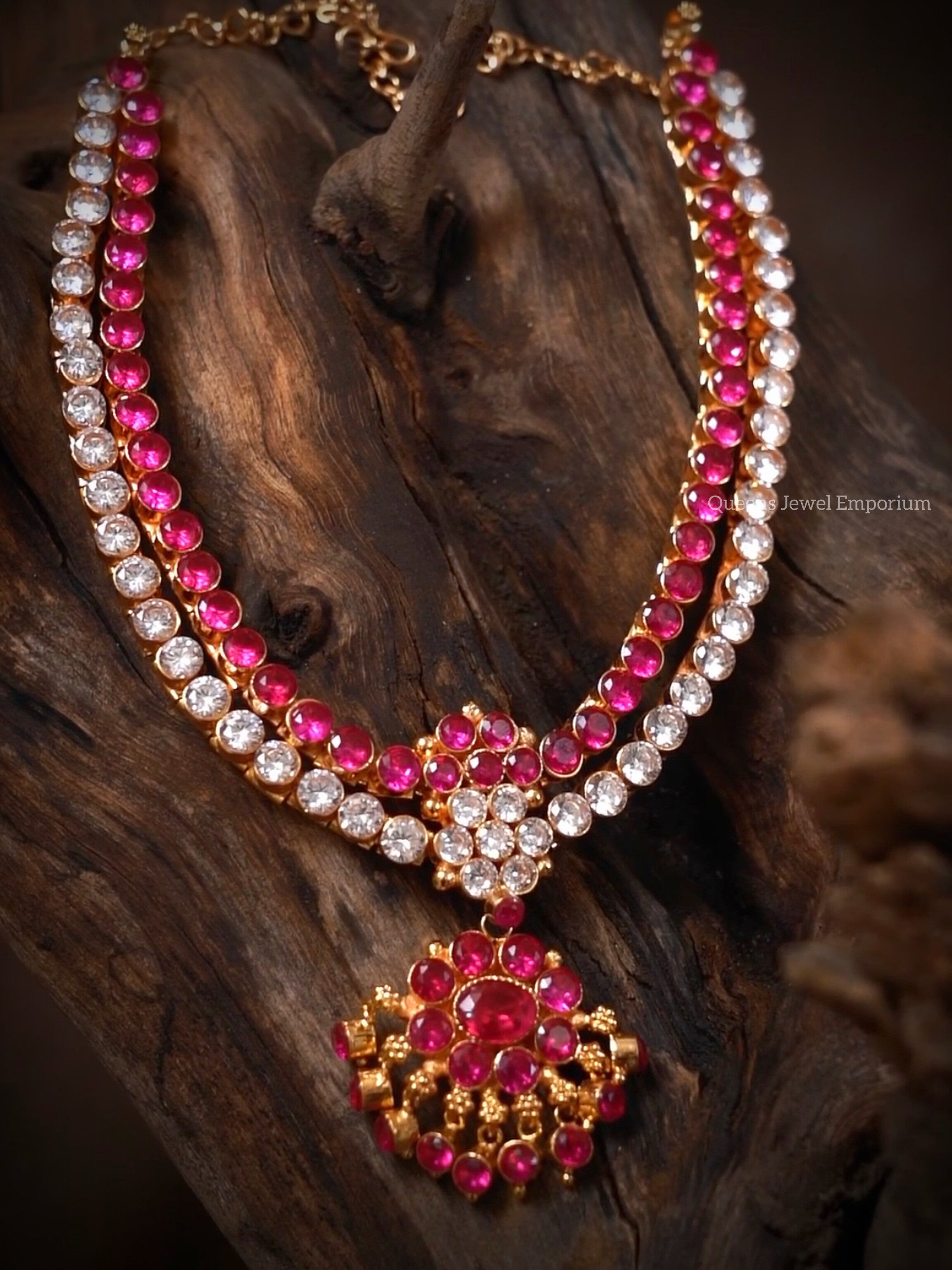 Rangoon Adigai White With Balaji Pink