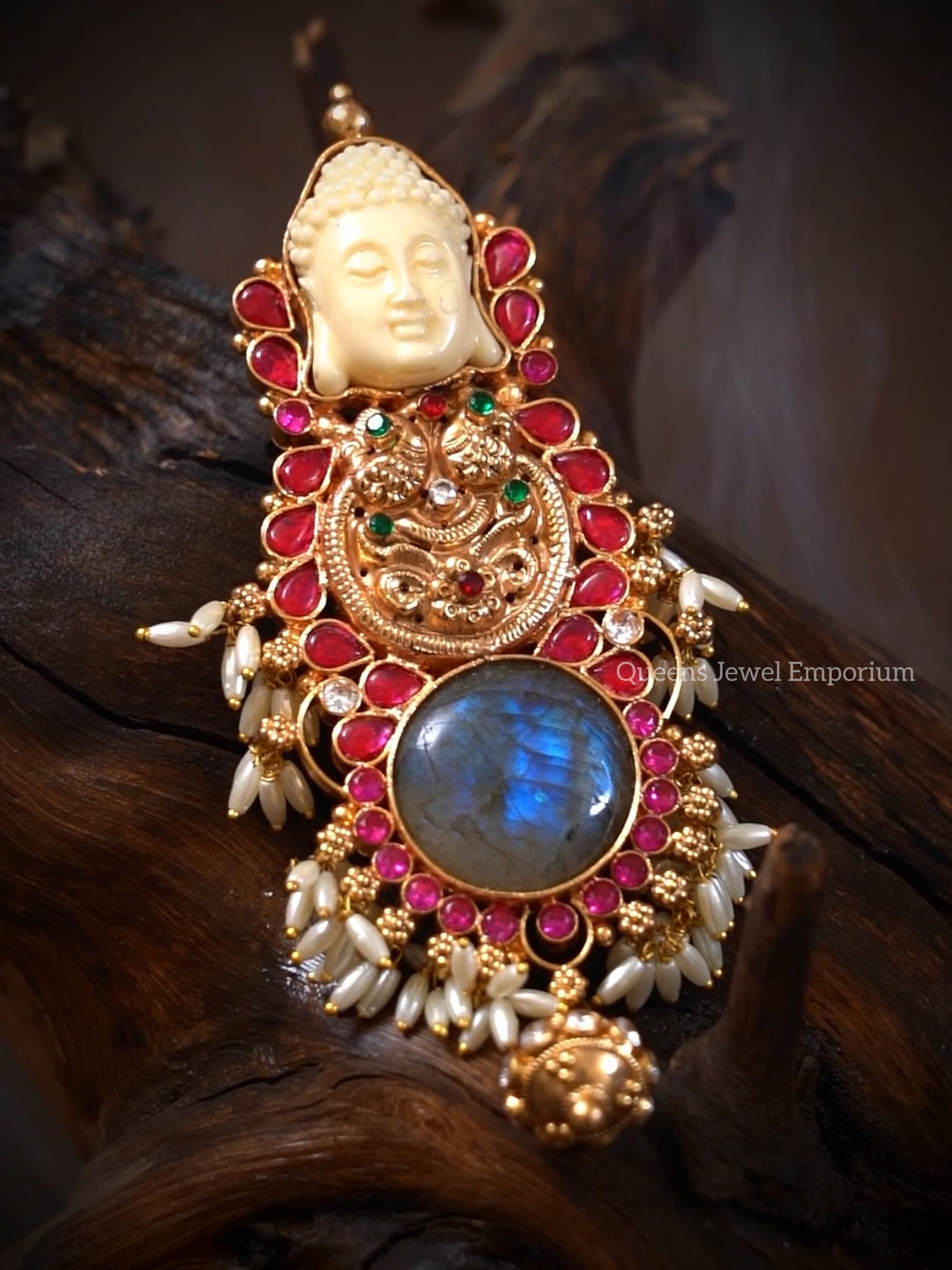 Siddhartha Pendant