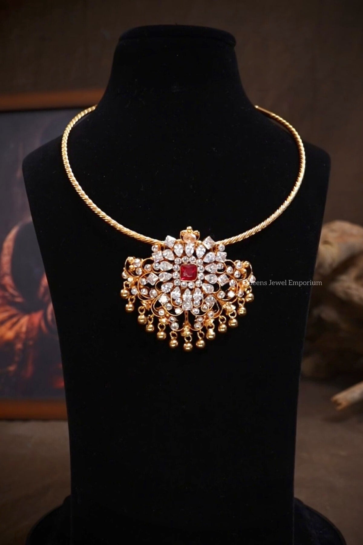 Abarna Pendant