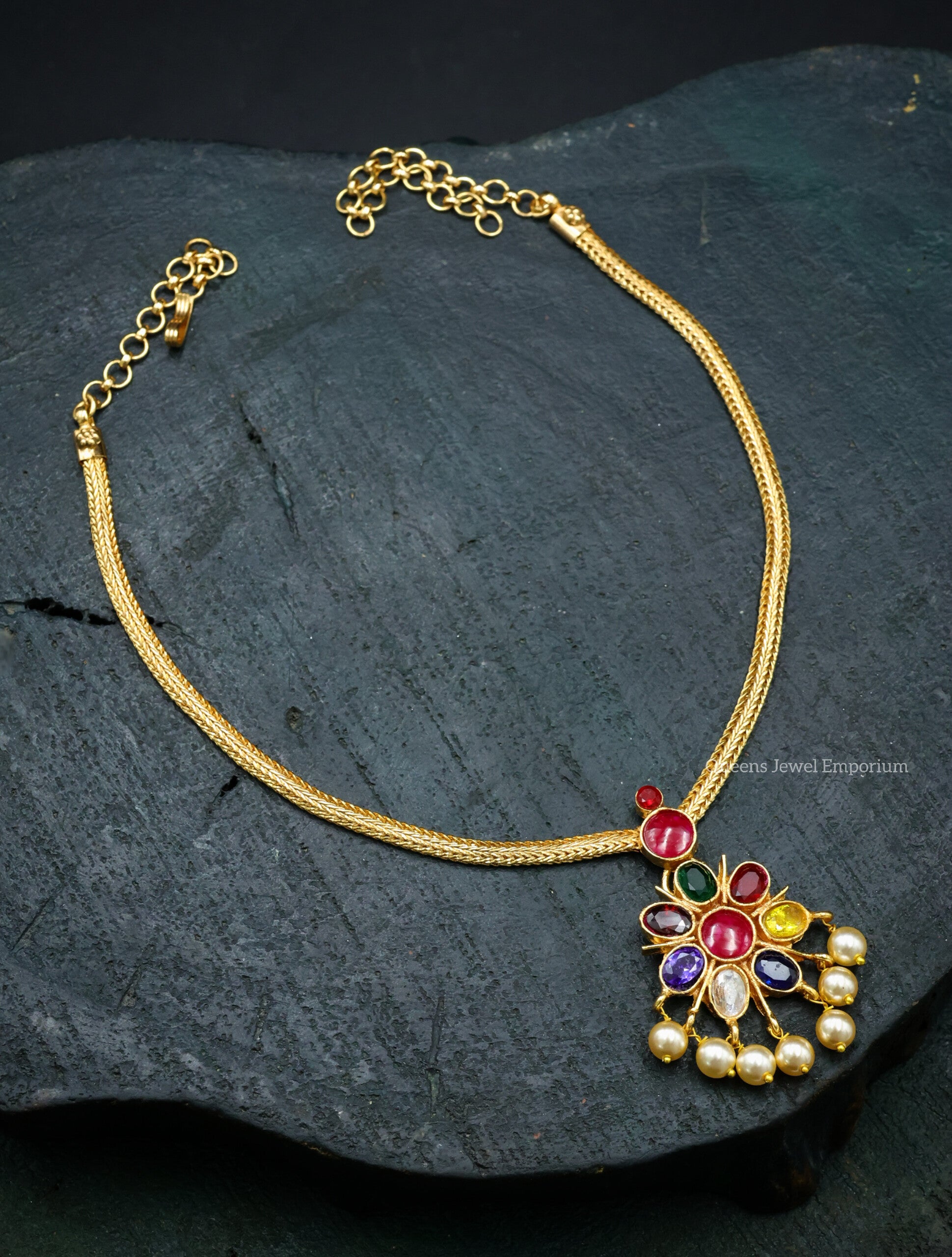Ratna Pushpa Necklace