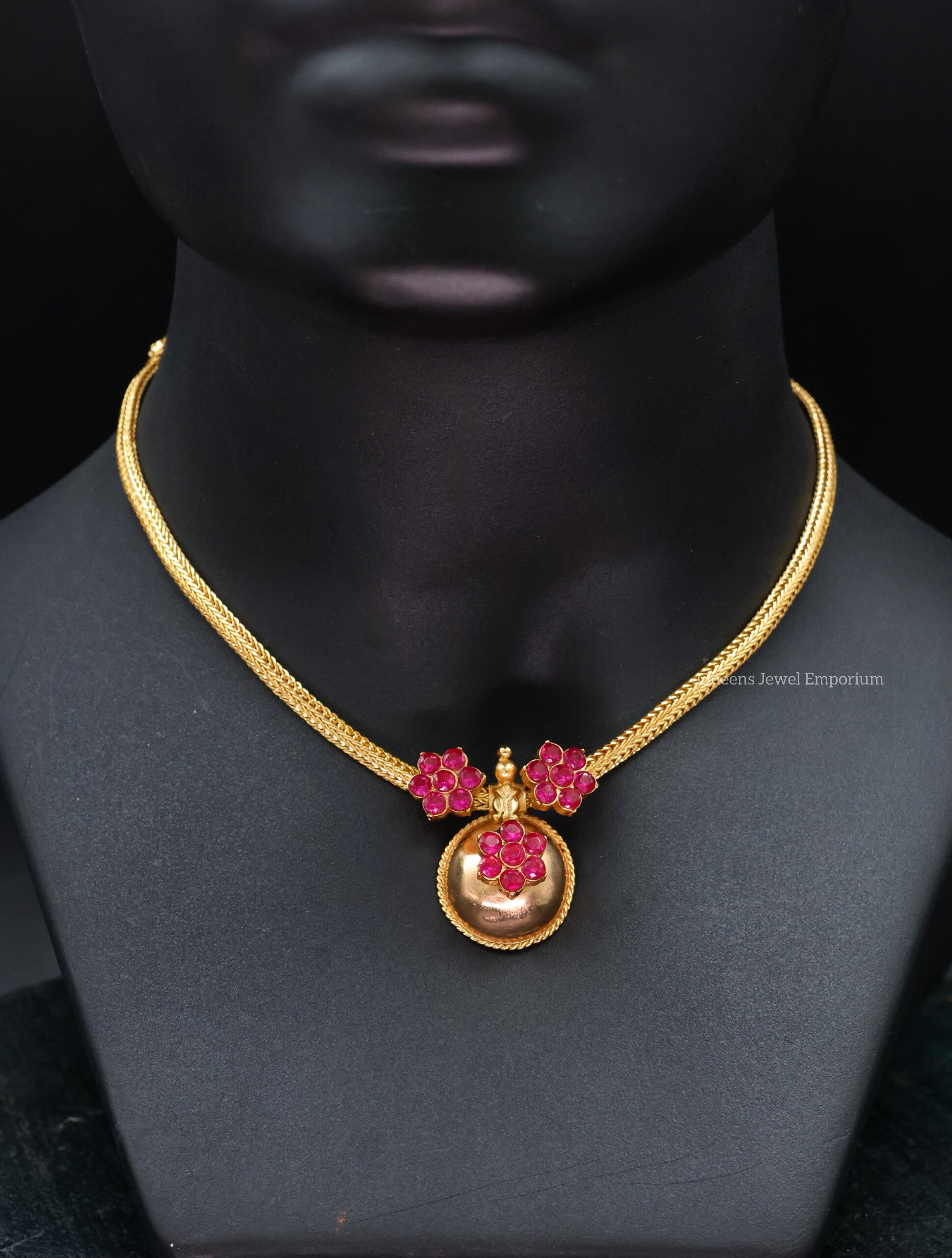 Padmaja Necklace